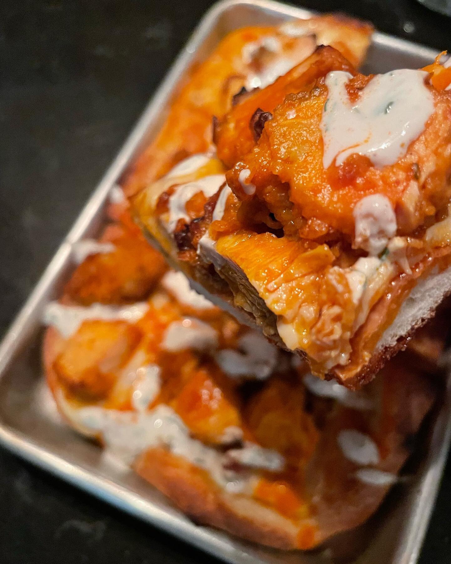 Who&rsquo;s coming to eat this Buffalo Chicken pizza this weekend⁉️ 
-
-
-
-
#nyc  #resturant #food #nycfood #city #pizza #newyork #za #instagram #instagood #nyceats