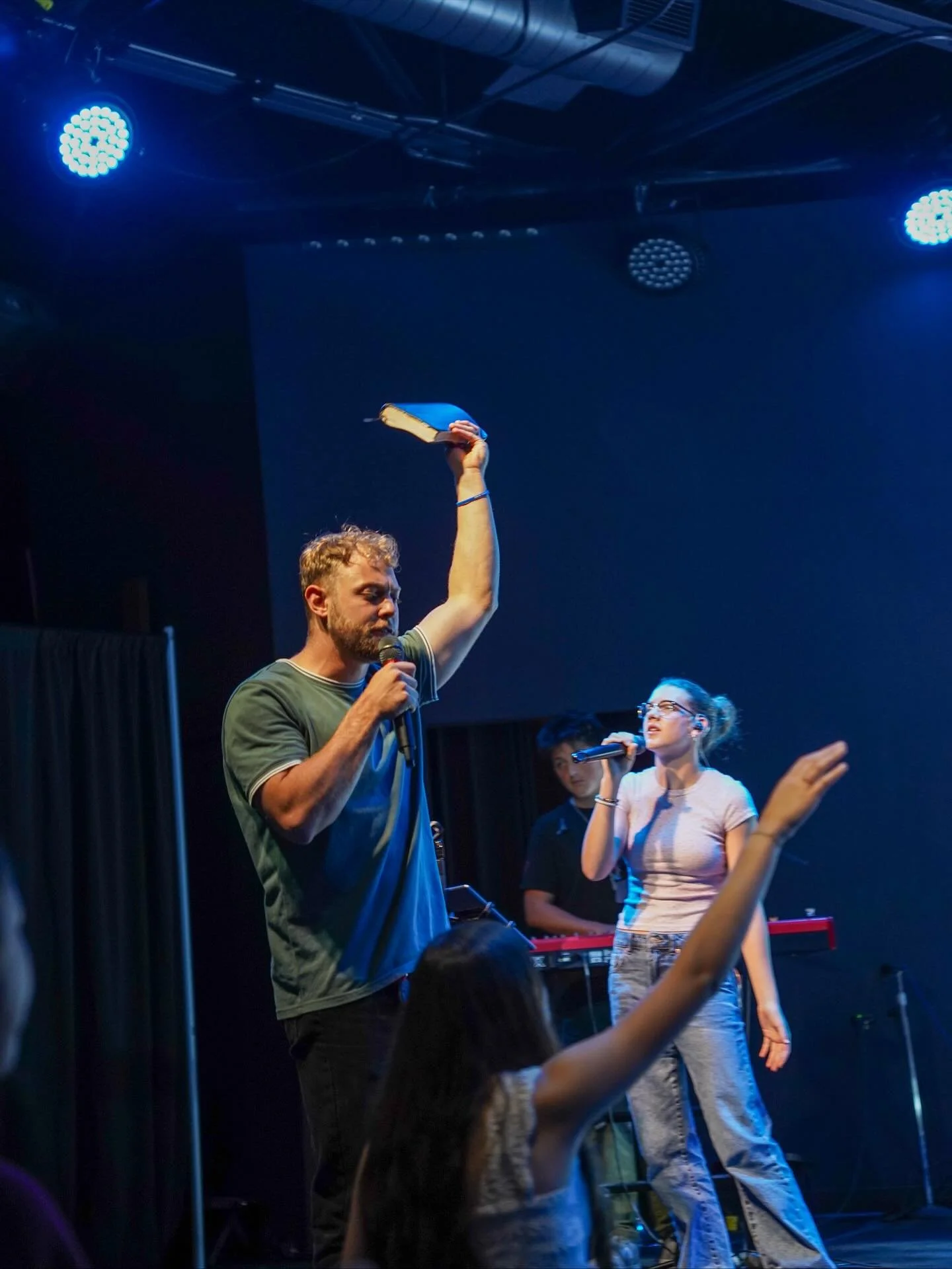 Youth tonight 5:30. Bring your friends&hellip; or we&rsquo;ll assume you don&rsquo;t have any😁