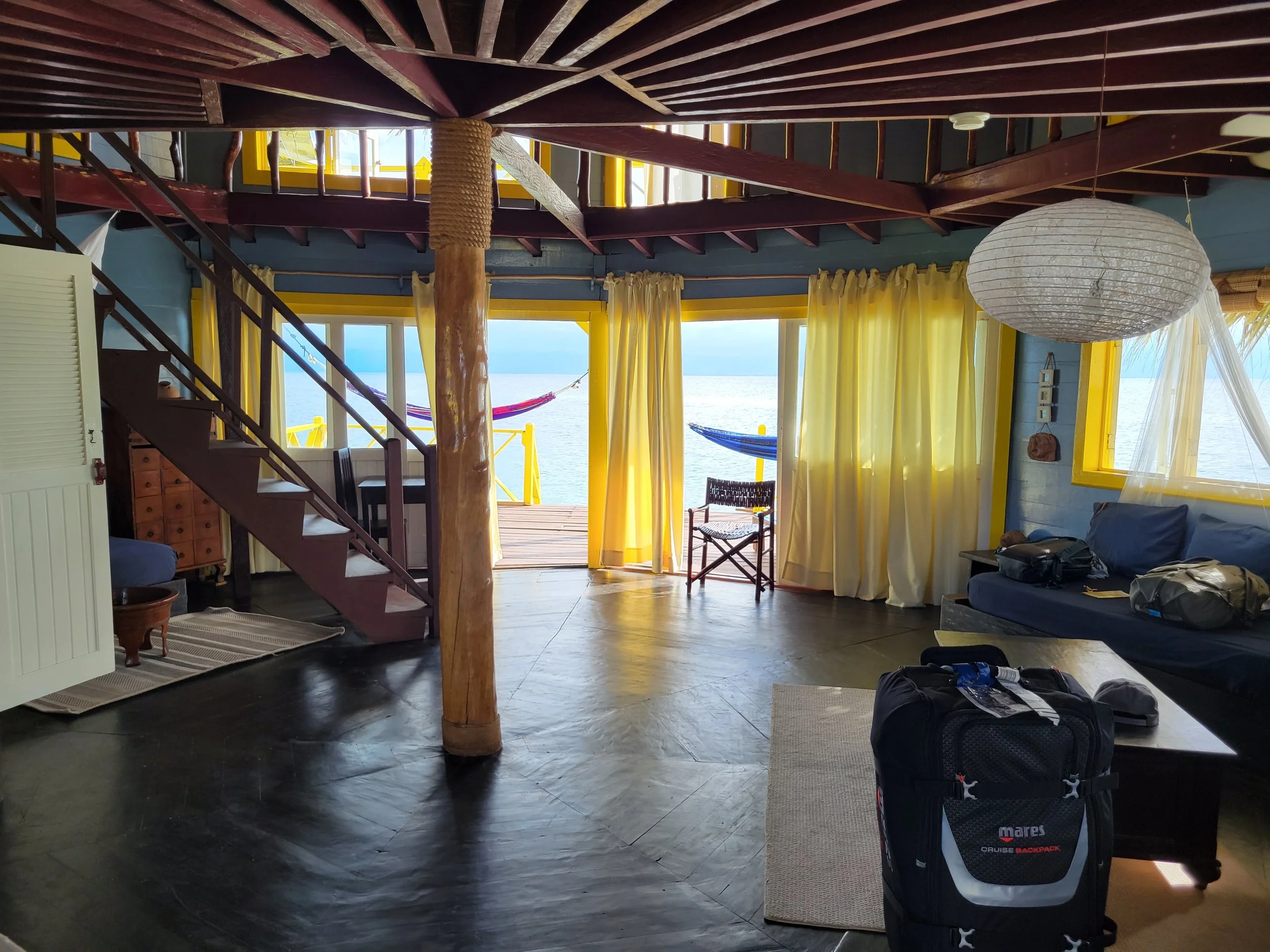 2_cabin-1.jpg