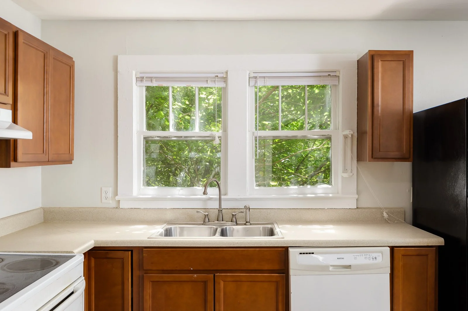 525 N Chestnut Street (6 of 16).jpg