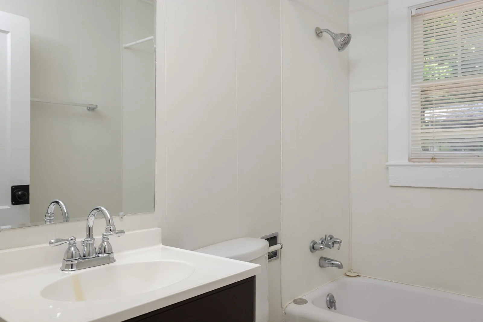 525 N Chestnut Street (13 of 16).jpg