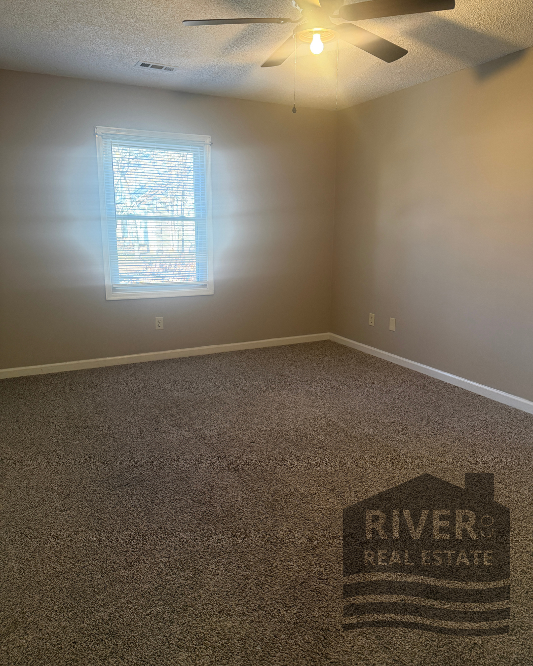 212 Woodcastle (8).png