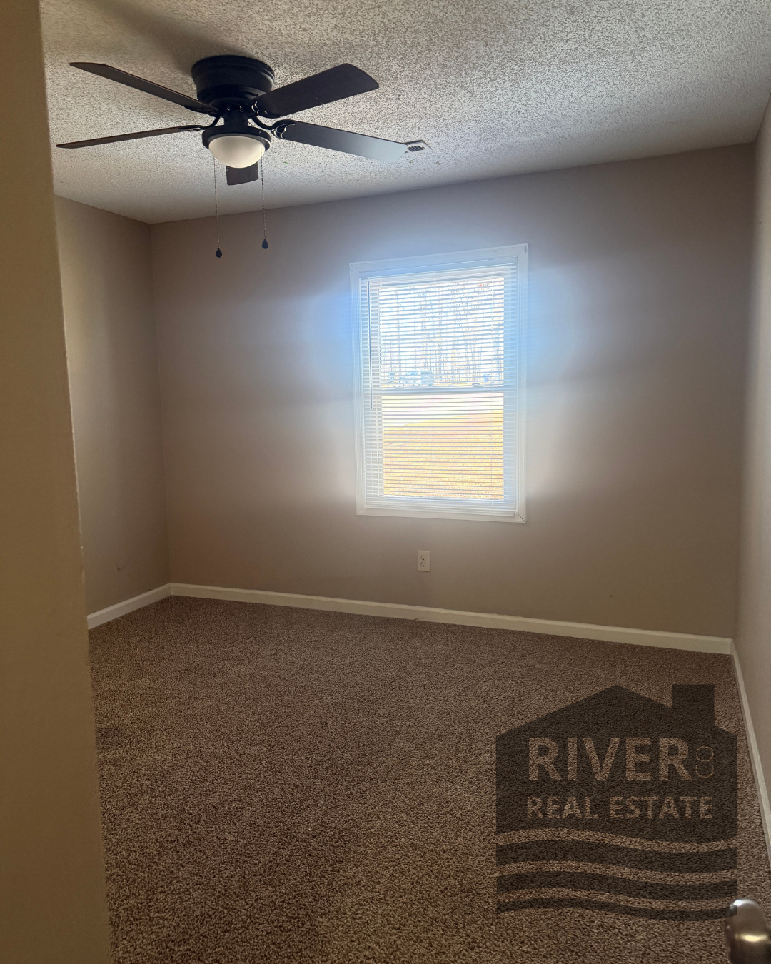 212 Woodcastle (10).png