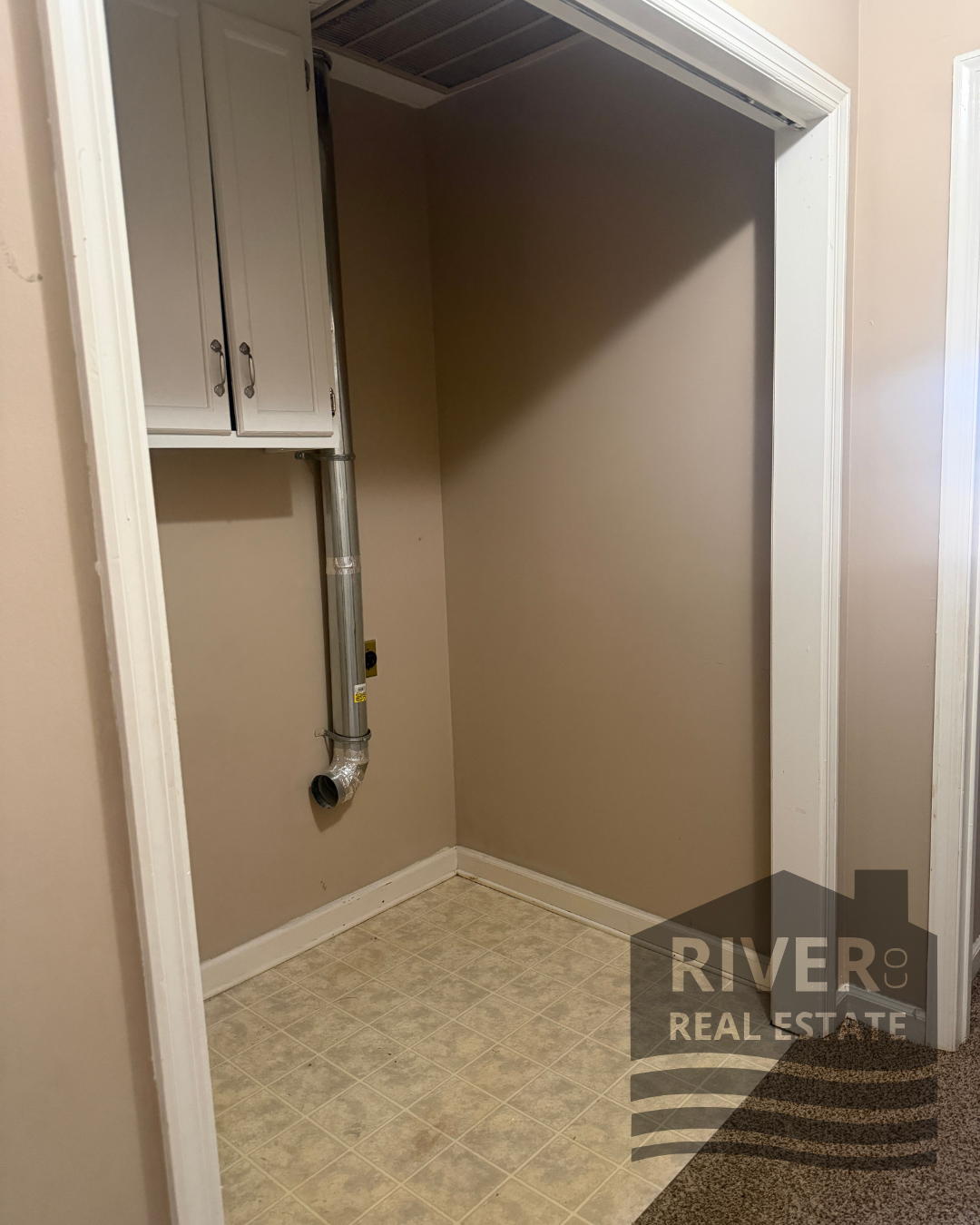 212 Woodcastle (11).png