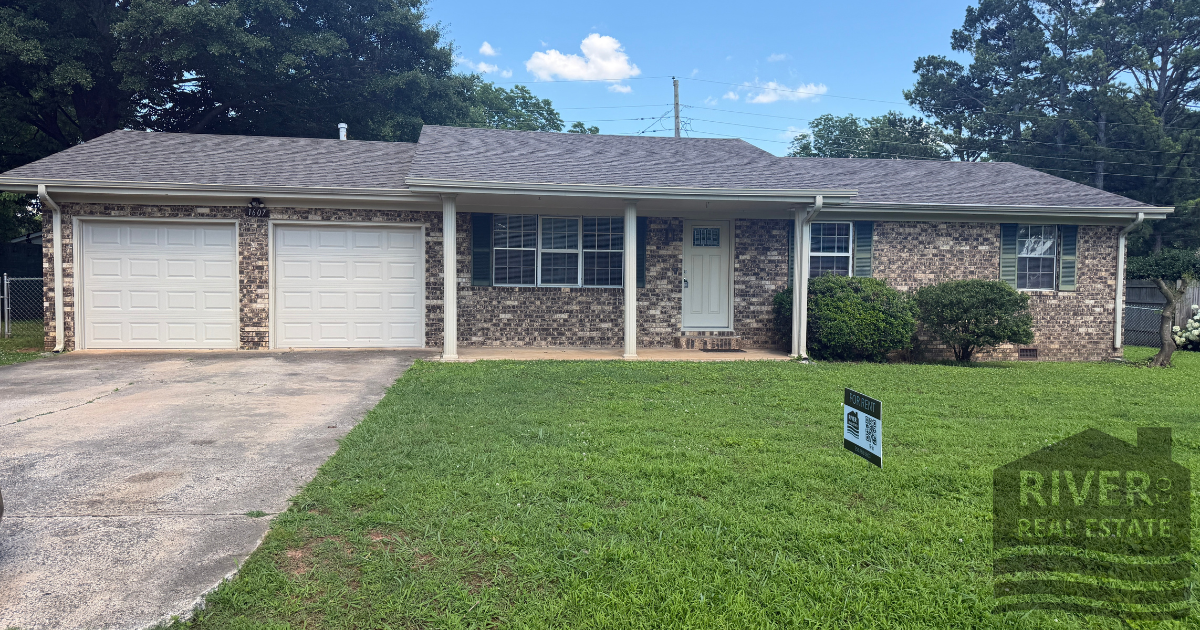 1607 Harding Avenue Muscle Shoals, AL