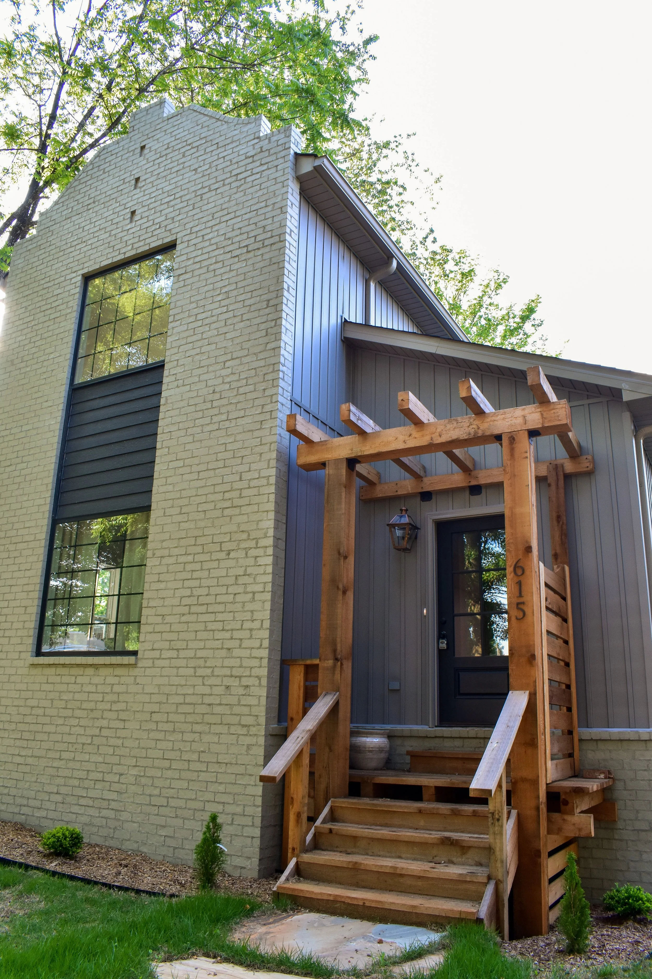 WEBSITE PIC!!!!!!!!!!!.JPG