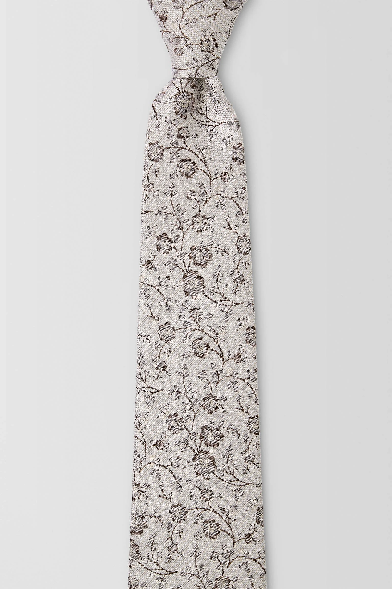  Blossoms 7.5cm Tie  
PCAW100005 Taupe