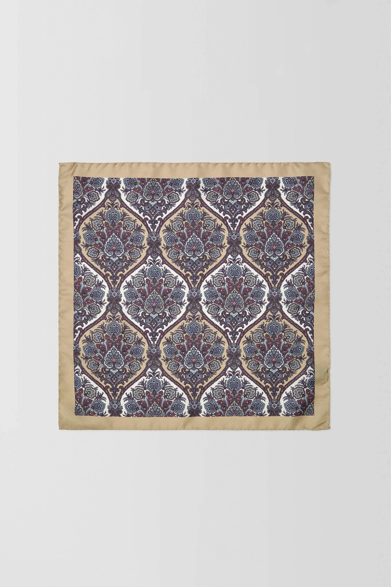    Shop - Framed Bouquet Pocket Square    
PCAW100017 Rust