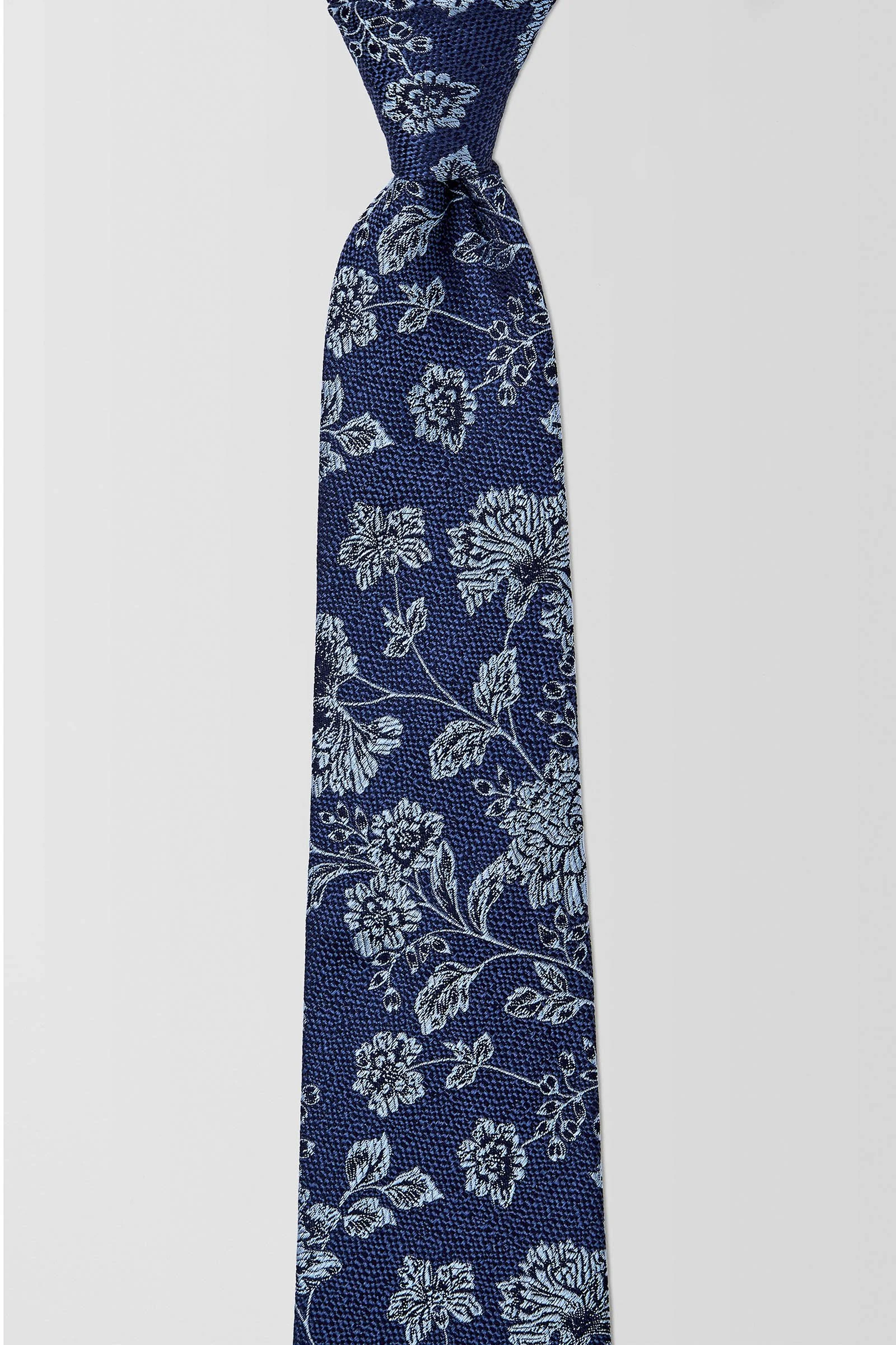    Shop - Carnations 7.5cm Tie    
PCAW100006 Blue