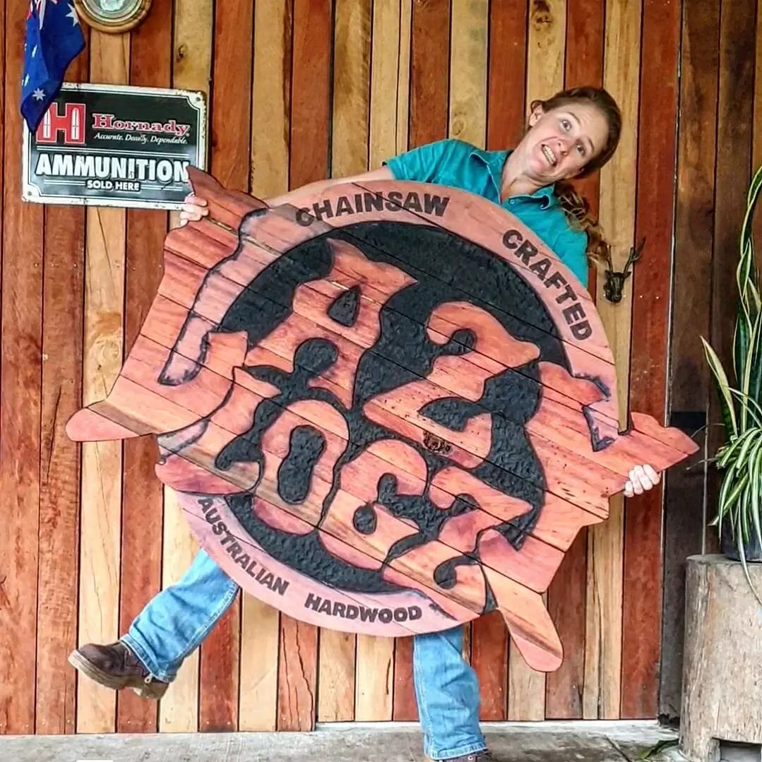 New sign for my future shop 😁 
.
.
.
.
.
.
#lazylogz #woodsigns #carvedsigns #stihlaustralia #hardwood #australianhardwood #chainsawart #saburrtooth #makitaaustralia