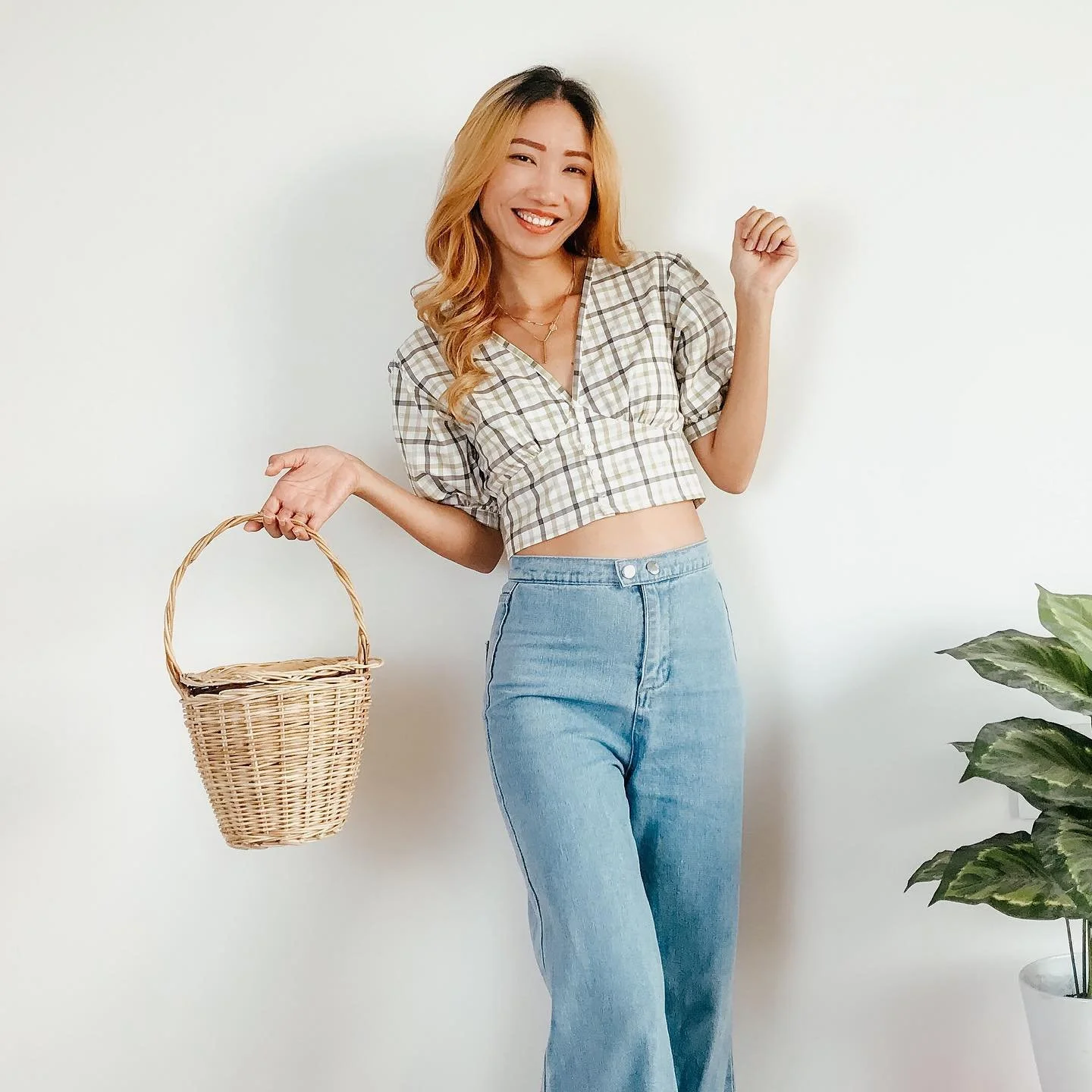 DIY Refashion Men's shirt into PUFF SLEEVE Bustier Crop top - Men's shirt transformation idea