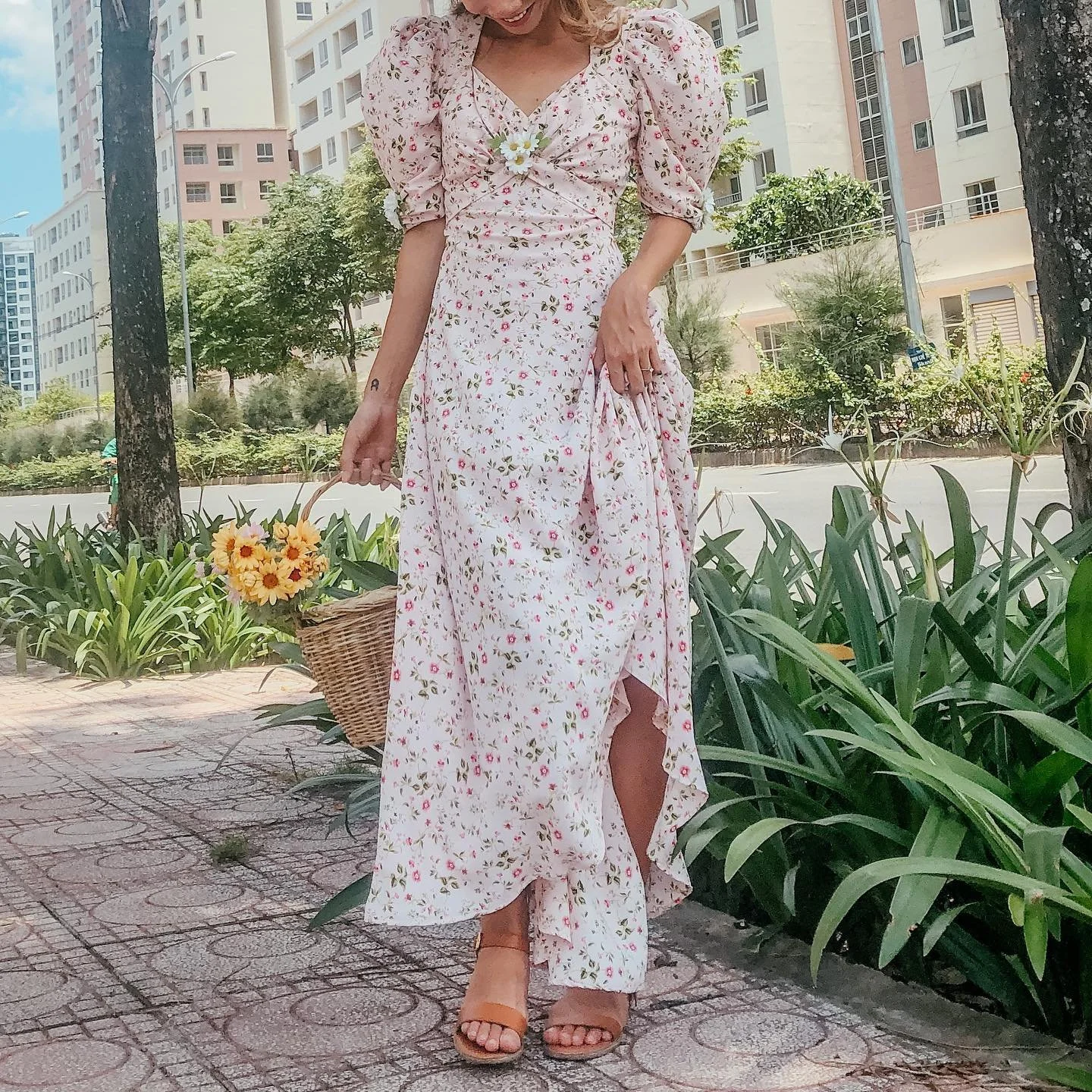 I tried to make the "De Una Vez" pink floral dress that got inspired from Selena and Kendall