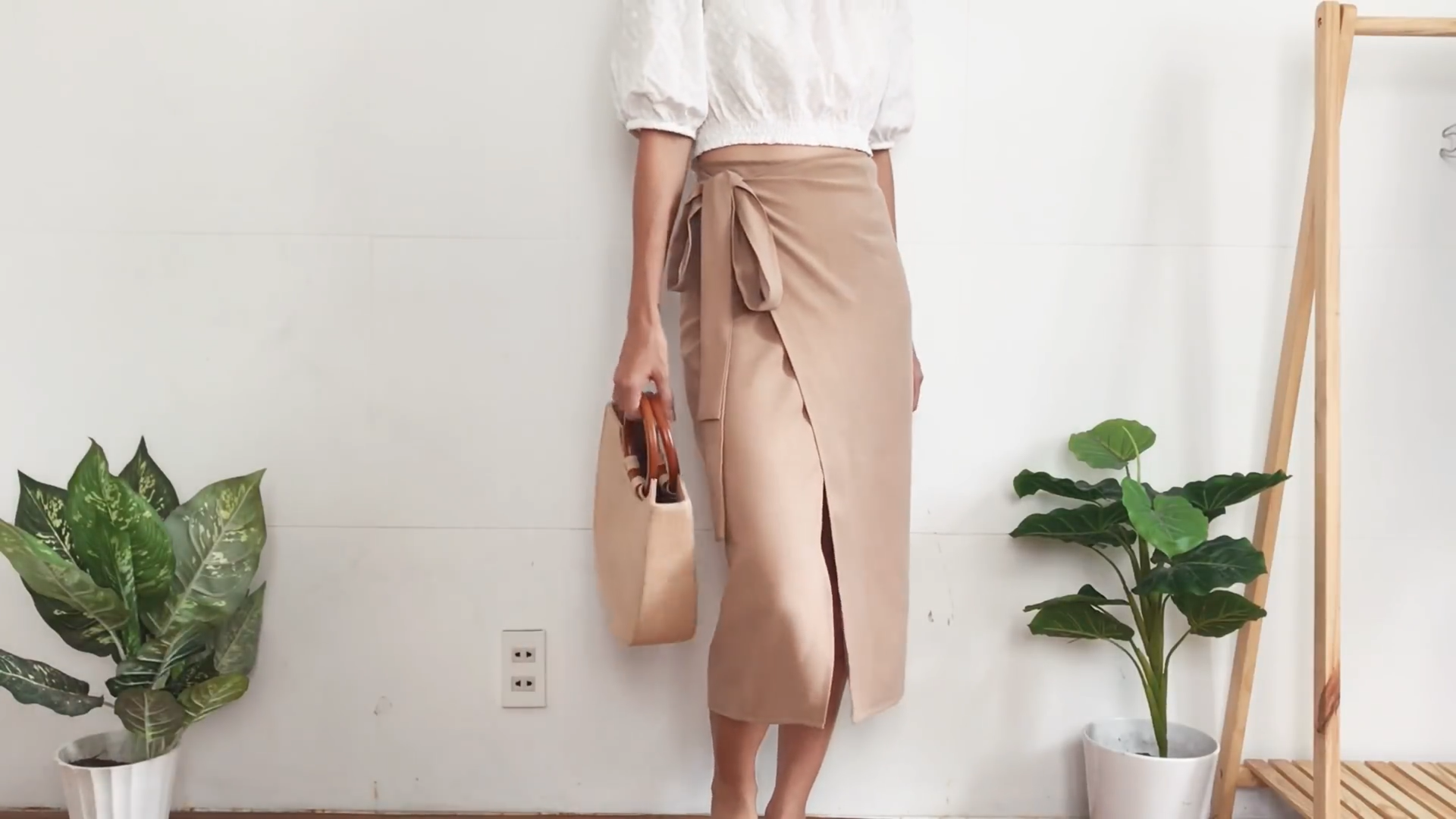 DIY Wrap skirt with leg slit from scratch - Autumn wardrobe