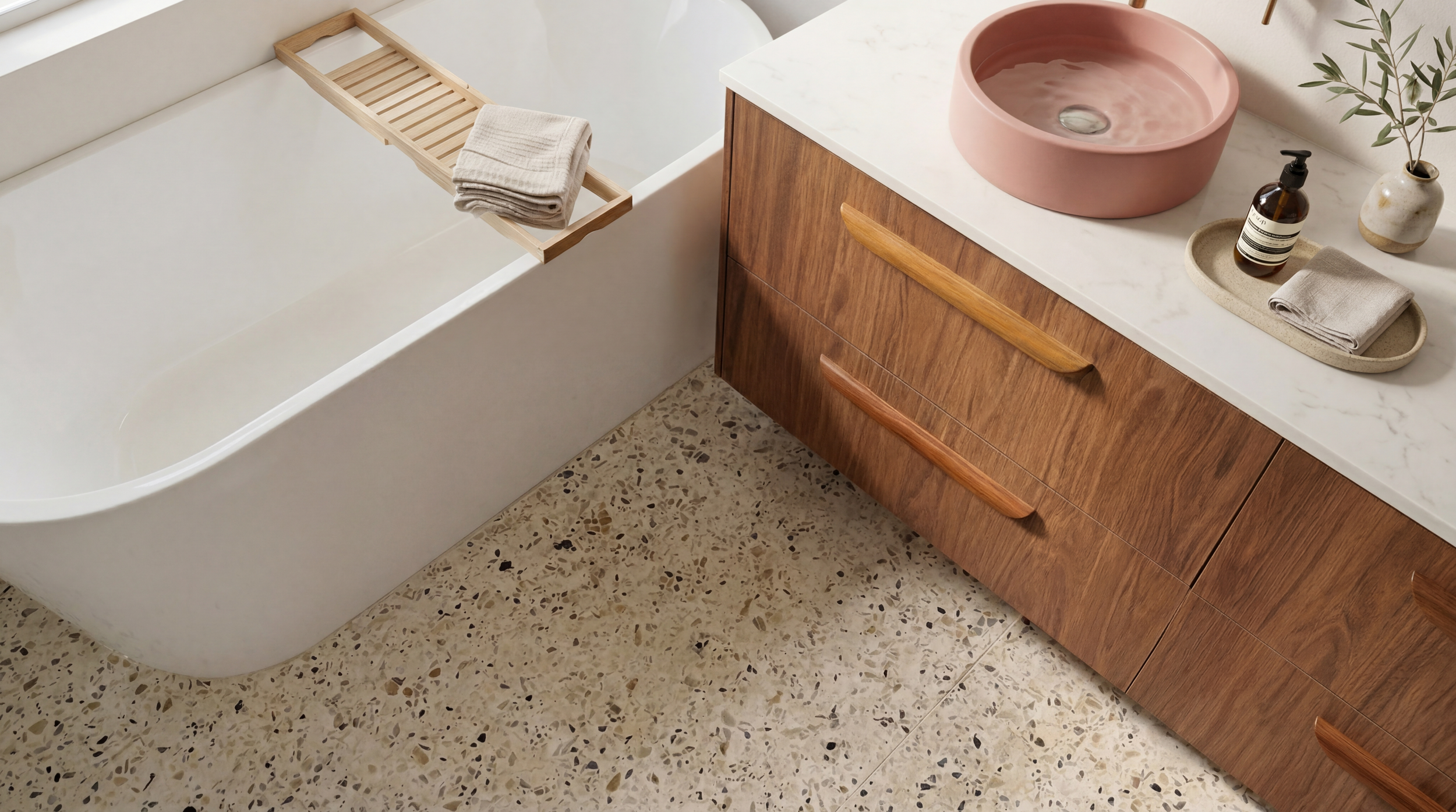 hf_20260407_015417_0525f0a5-8704-42a6-b5bd-b321600808ad 2.png