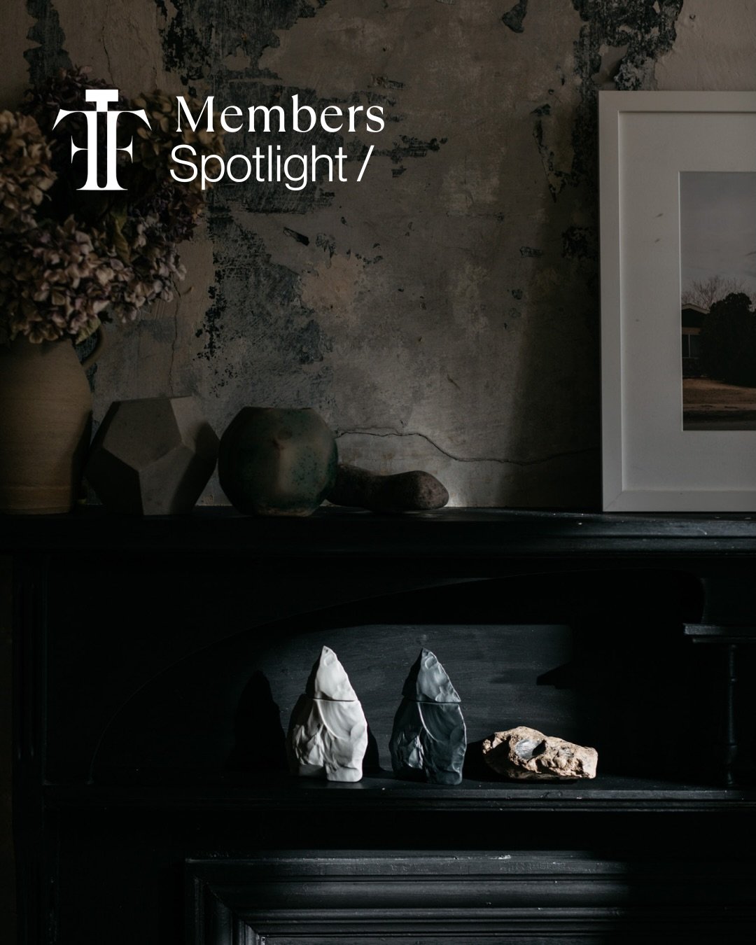 Can fragrance capture how we exist in the world, and what it truly means to be human?

For @neandertalperfume , this question sits at the heart of an artistic inquiry.

Approaching perfume as a 360&deg; creative practice, Neandertal explores ideas of