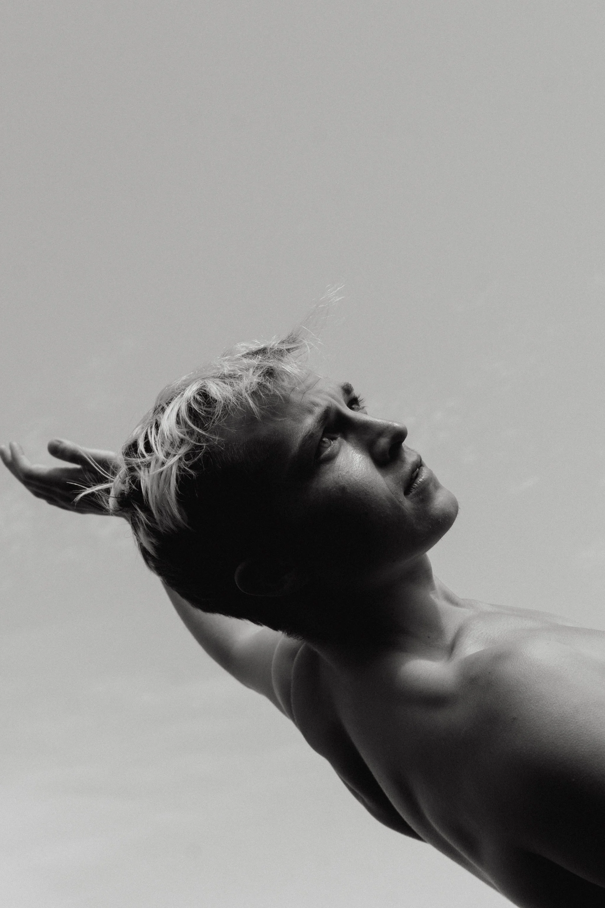 B&W 1897889-03299.JPG