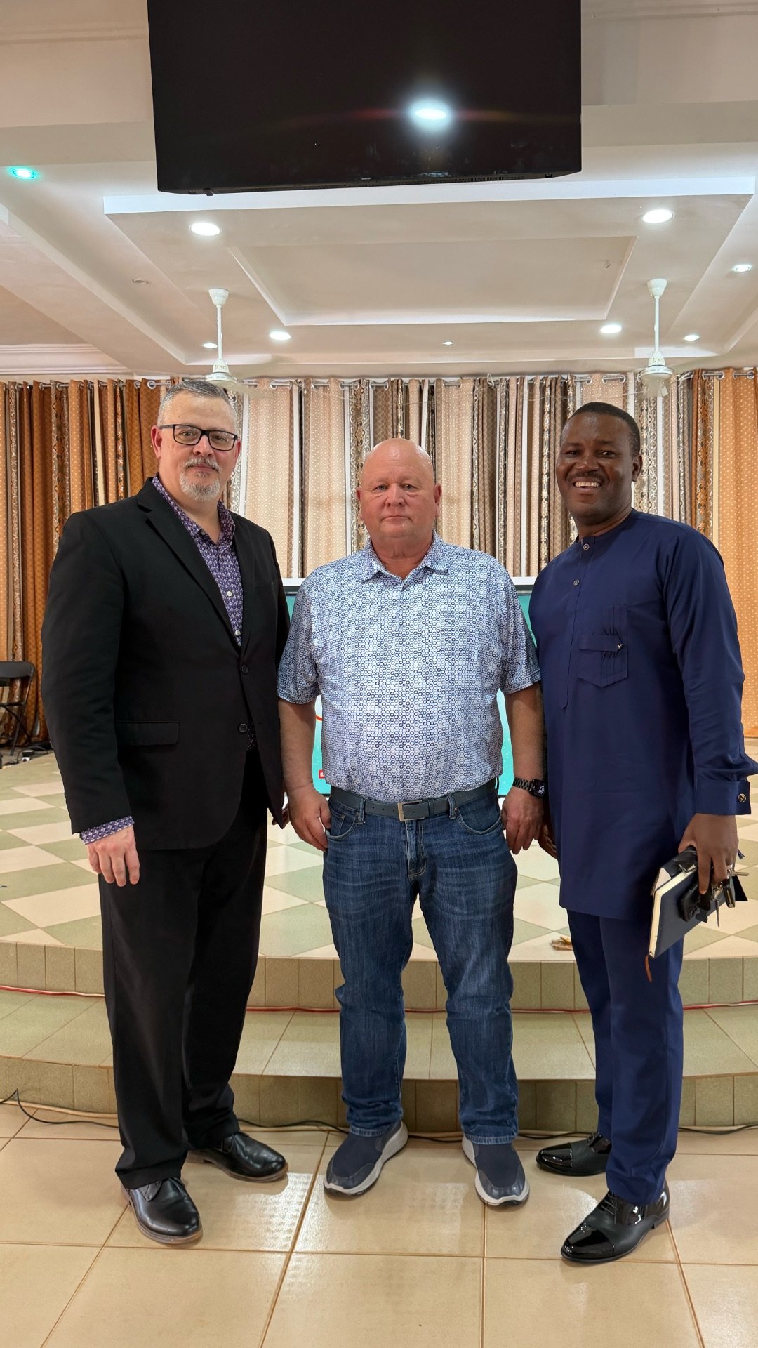 Timothy Aaron Me.jpg