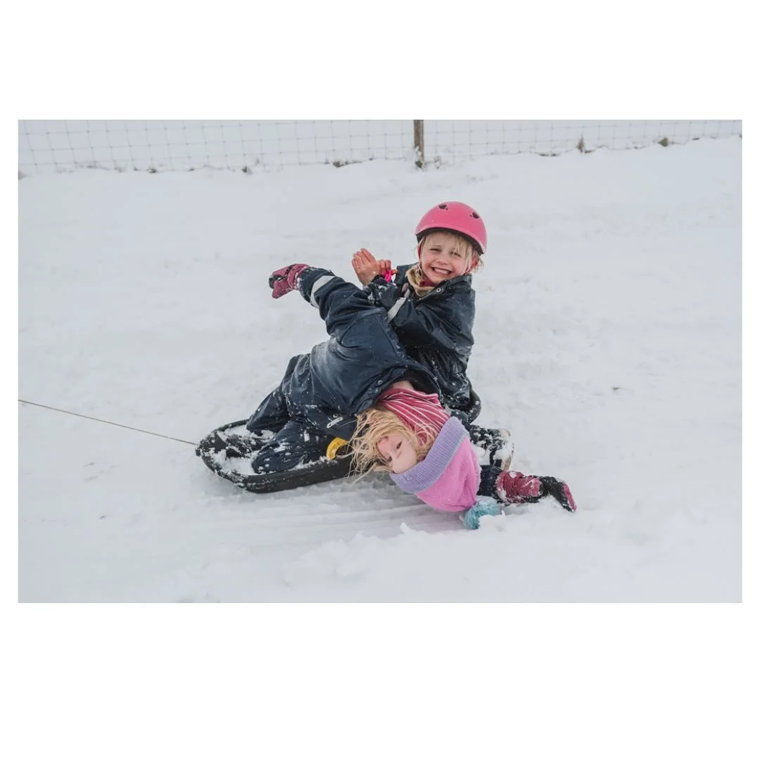 Ahhhhh, it&rsquo;s snowing. 

There&rsquo;s something so wonderfully quiet about the snow. It feels really reflective to me. (If you take out the travel chaos etc!)

I&rsquo;ve got vouchers available for Christmas if you want to give the gift of memo