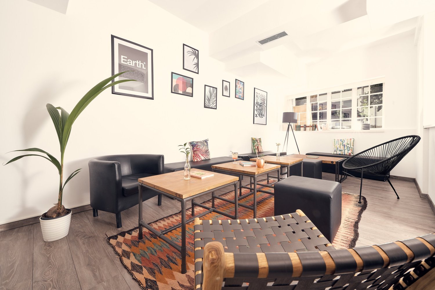 PROJET AMBROZIE - FREDRICKS INTERIOR DESIGN - ARCHITECTE D'INTERIEUR - NYON - DECORATION D'INTERIEUR - BRANDING - HOTELLERIE ET RESTAURATION - COMMERCE DESIGN - BAR DESIGN