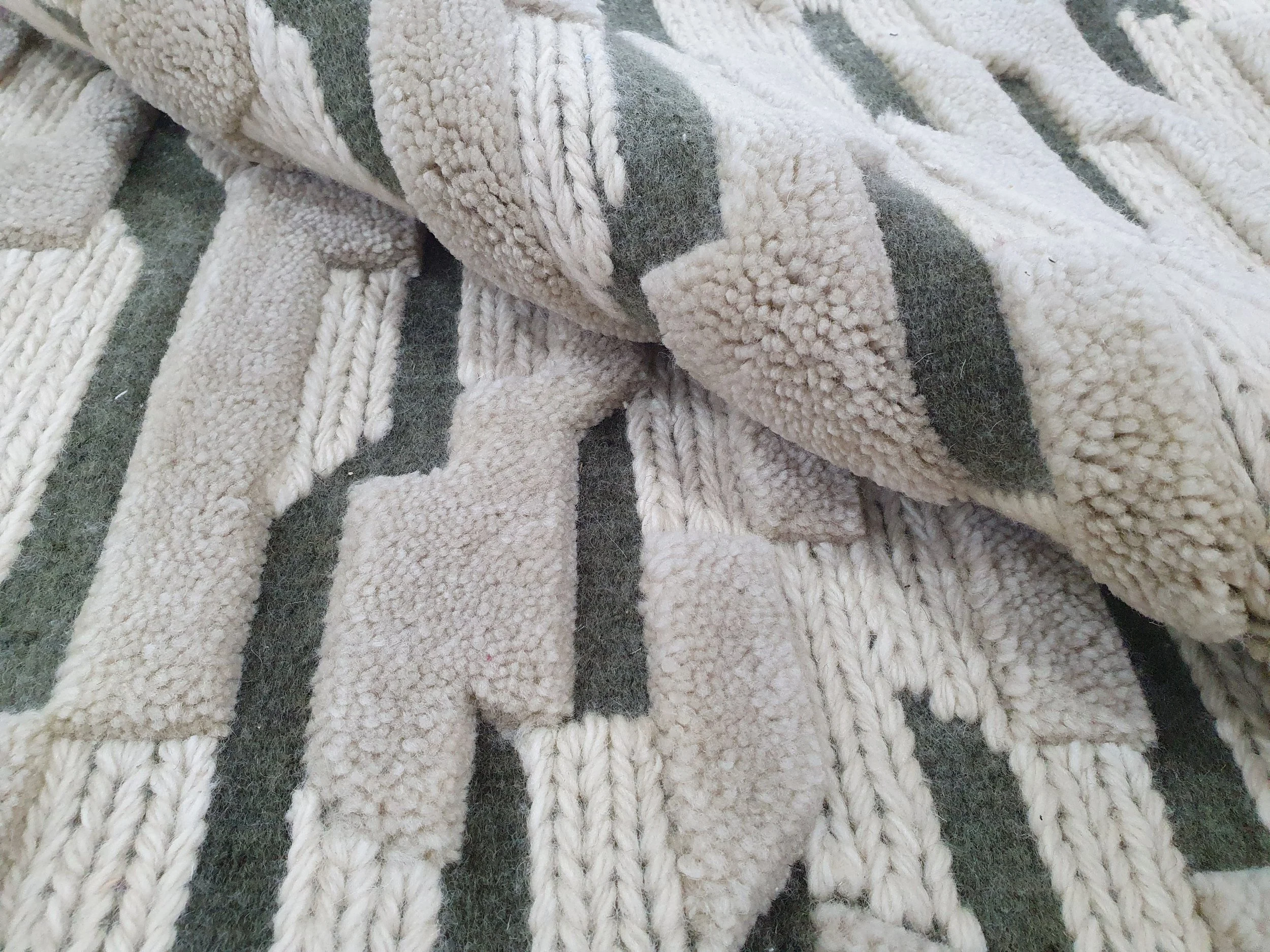 Wear (closeup)