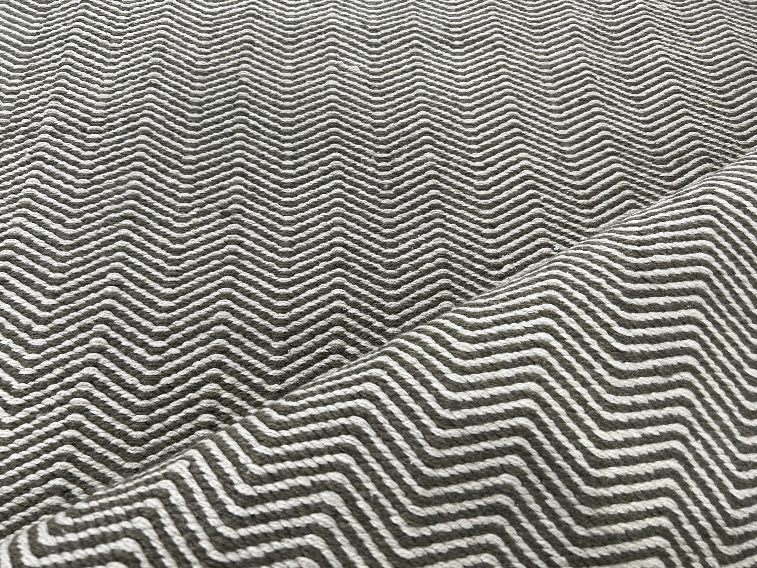 Chevron.jpg