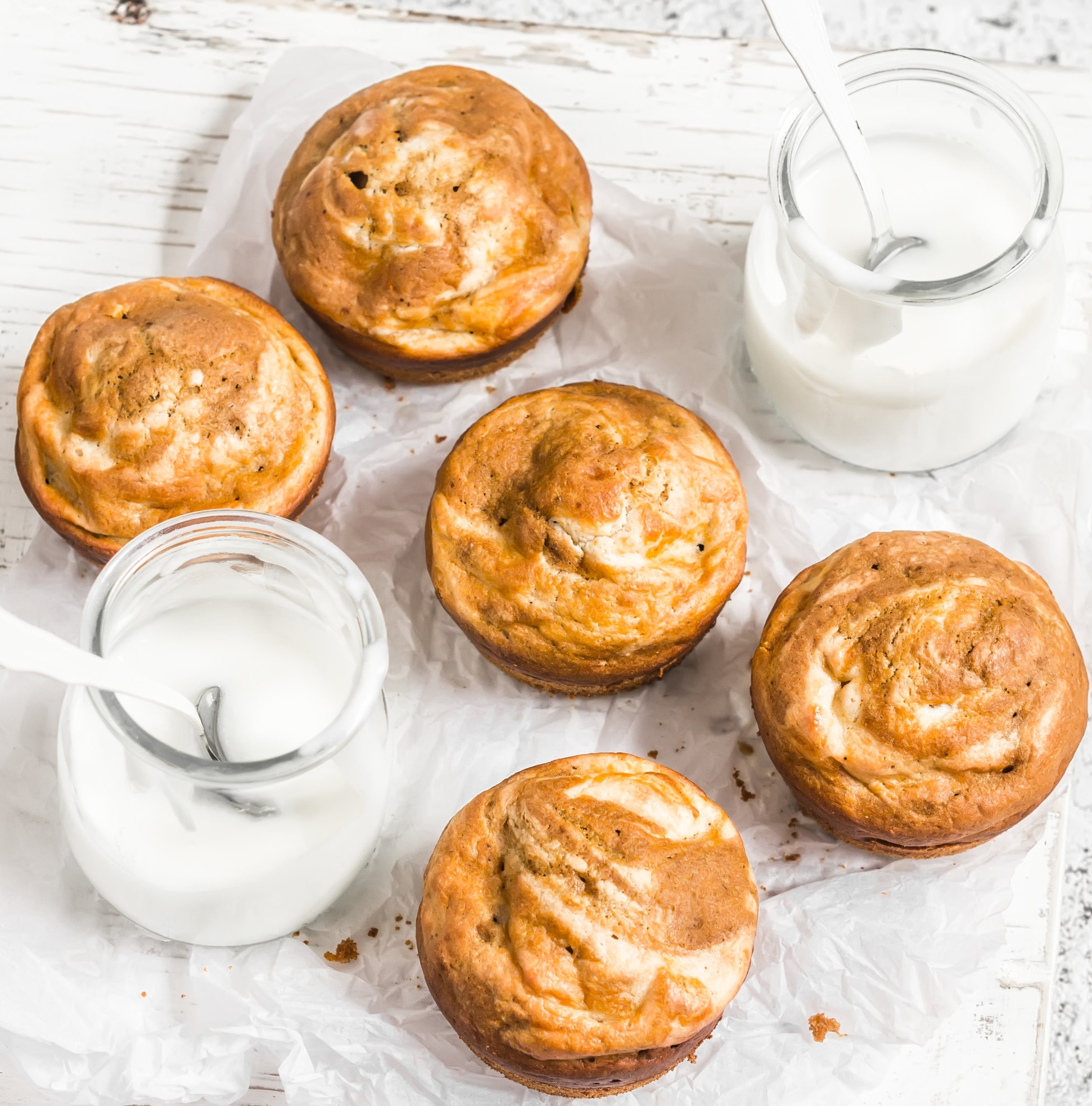 Pumpkin Cream Cheese Swirl Muffins