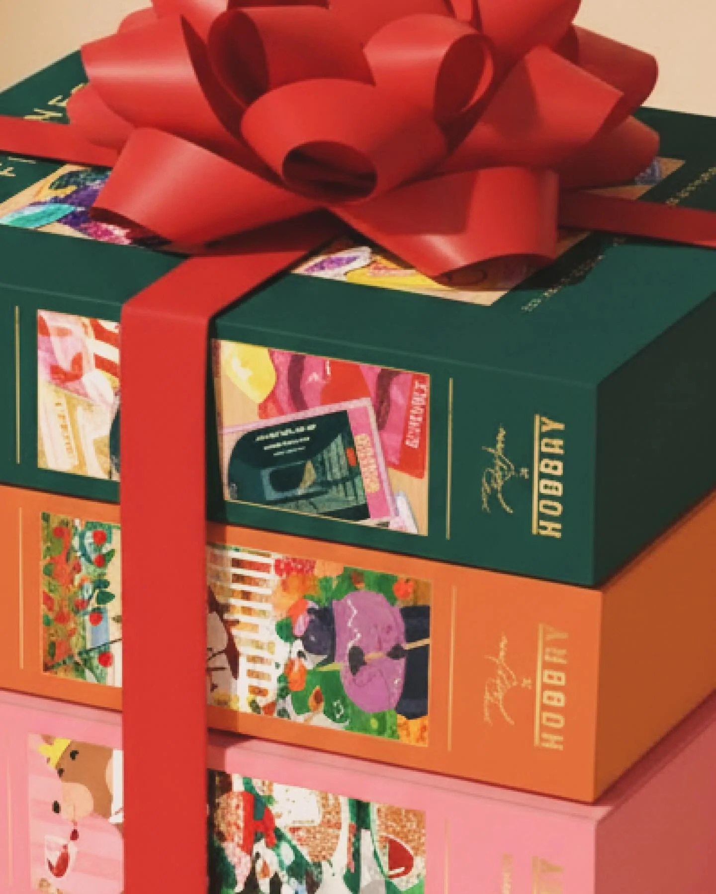 The perfect gift for anyone. 🧩 

Our puzzles are exclusively at TJX stores. 

#puzzles #puzzleshop #hobbrypuzzle #tjx #tjxcanada #fall #torontowinter #puzzlemood #hobbies #giftgiving