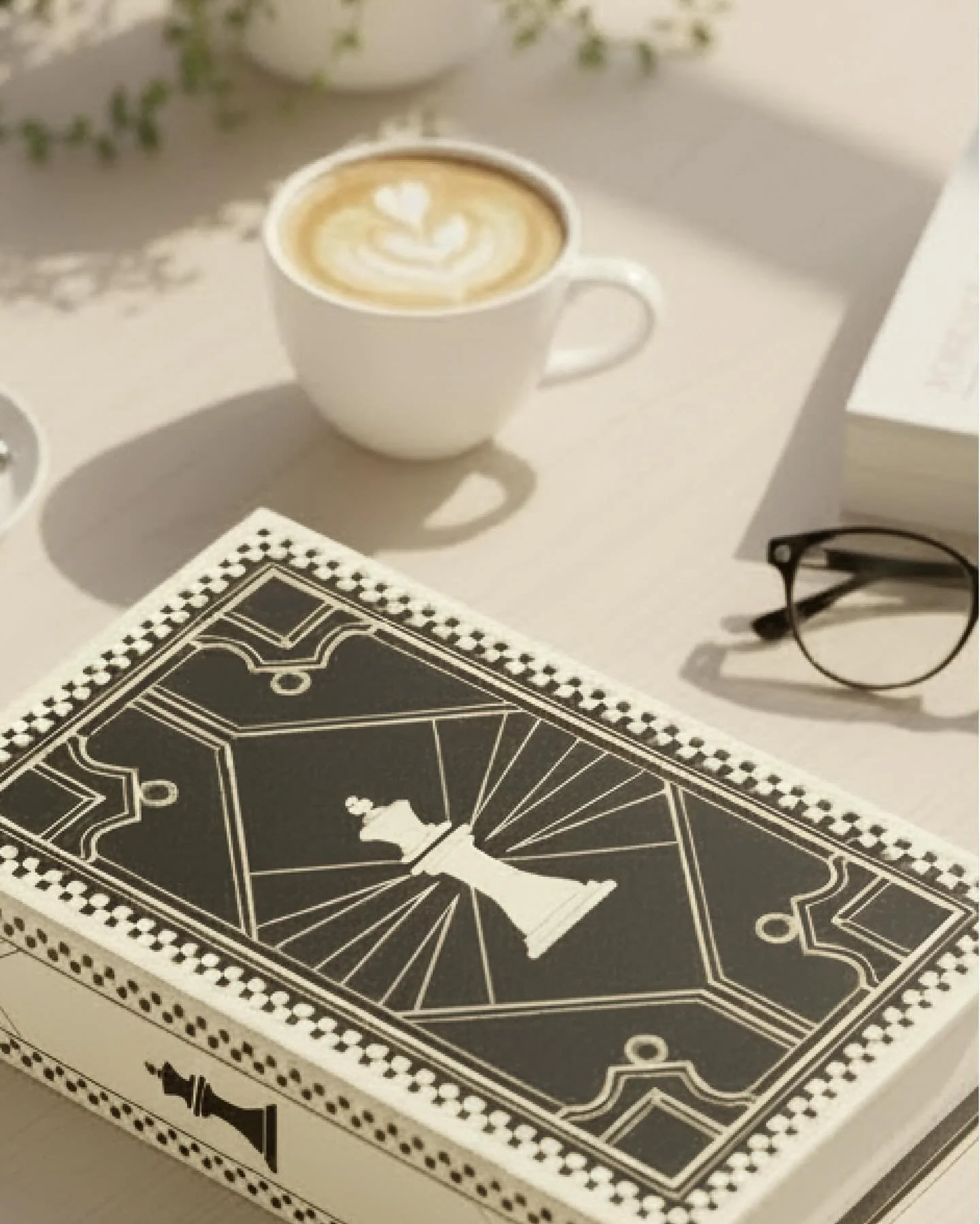 Checkmate, but make it chic.

This chess set was designed in collaboration with @indigo