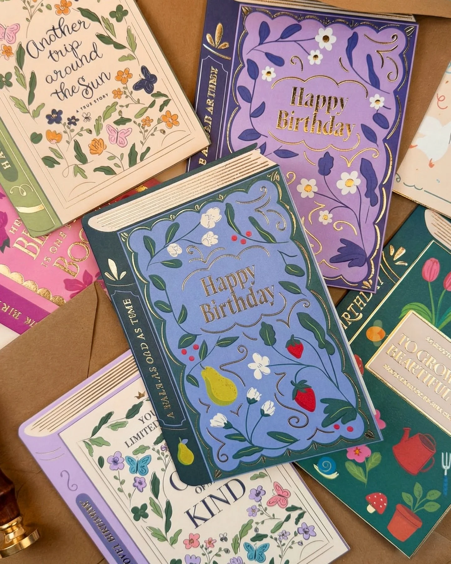 For the readers, the writers, and the storytellers - our bookish cards turn every birthday note into a little story of its own.

Find at Winners, Marshalls, and HomeSense

#winners #marshalls #homesense #cards #booklover
