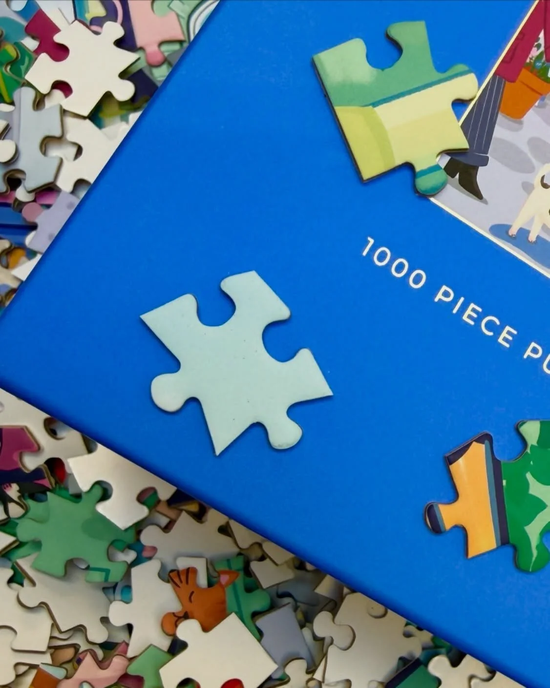 A little sneak peek at our newest puzzle&hellip; and guess what? It&rsquo;s 1000 pieces.

#puzzlelover #1000piecepuzzle #puzzletime #sneakpeek #designedincanada