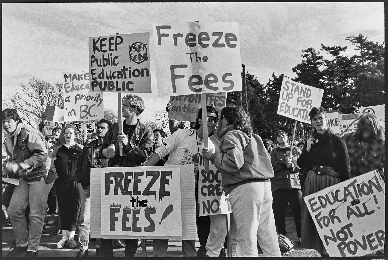 University of Victoria, 1990