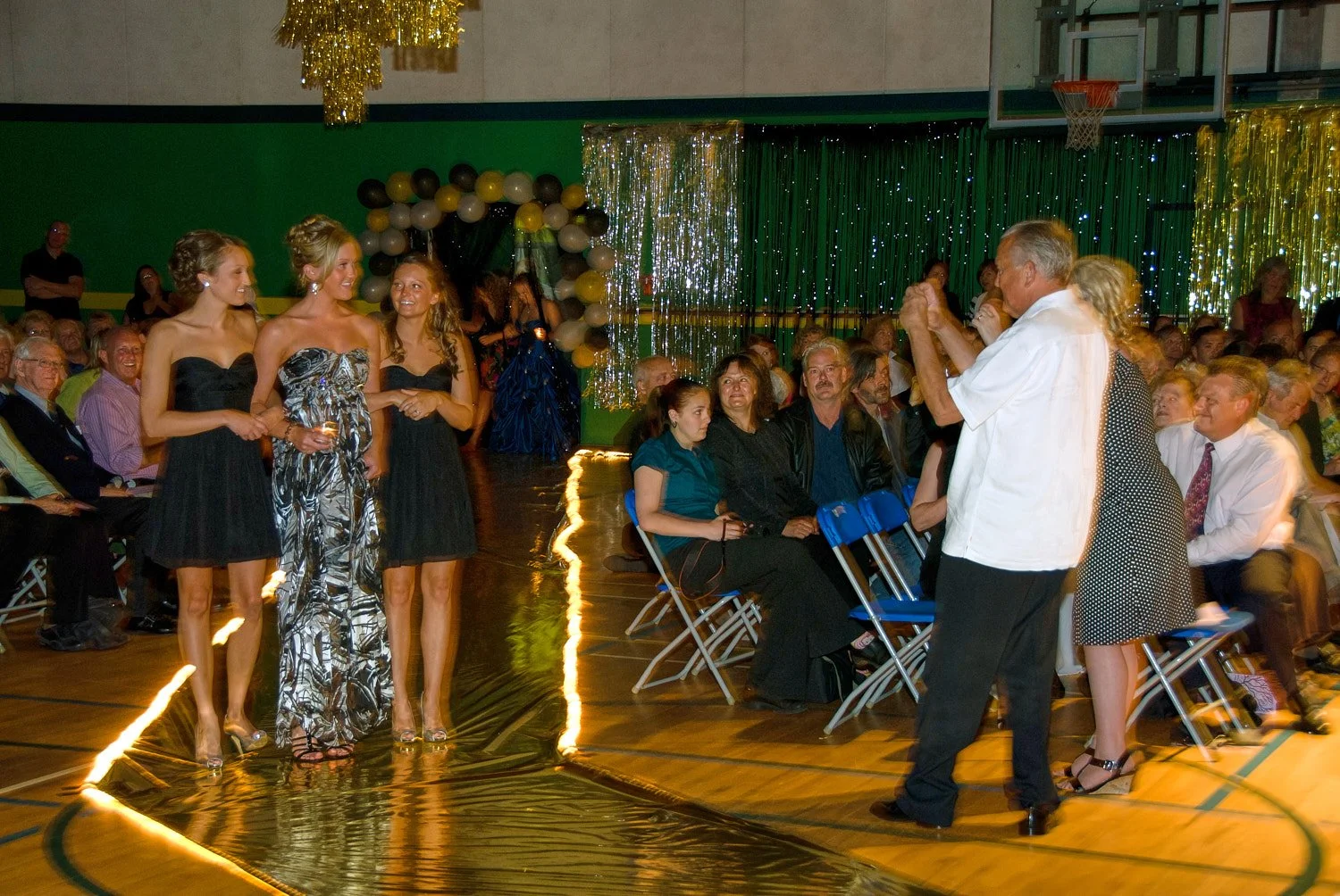 2010_06_phss_grad_4027.jpg