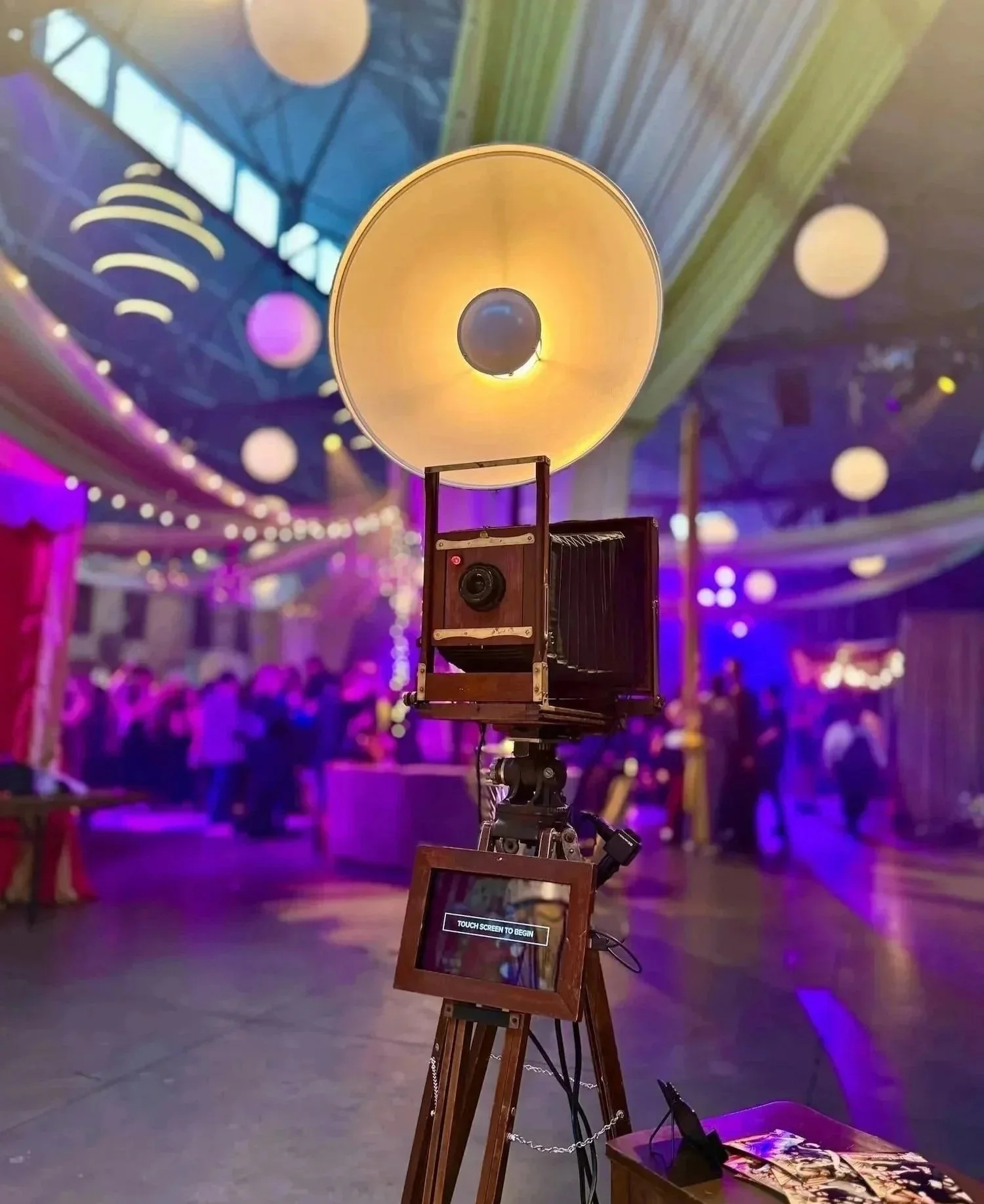 Carnival themed  photo booth in Chicago.