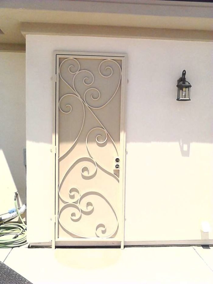 SECURITY-DOORS-1-700x933.jpg