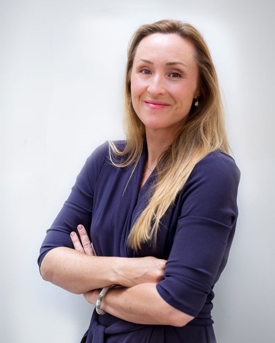 Headshot of Dr Kirsten Smith