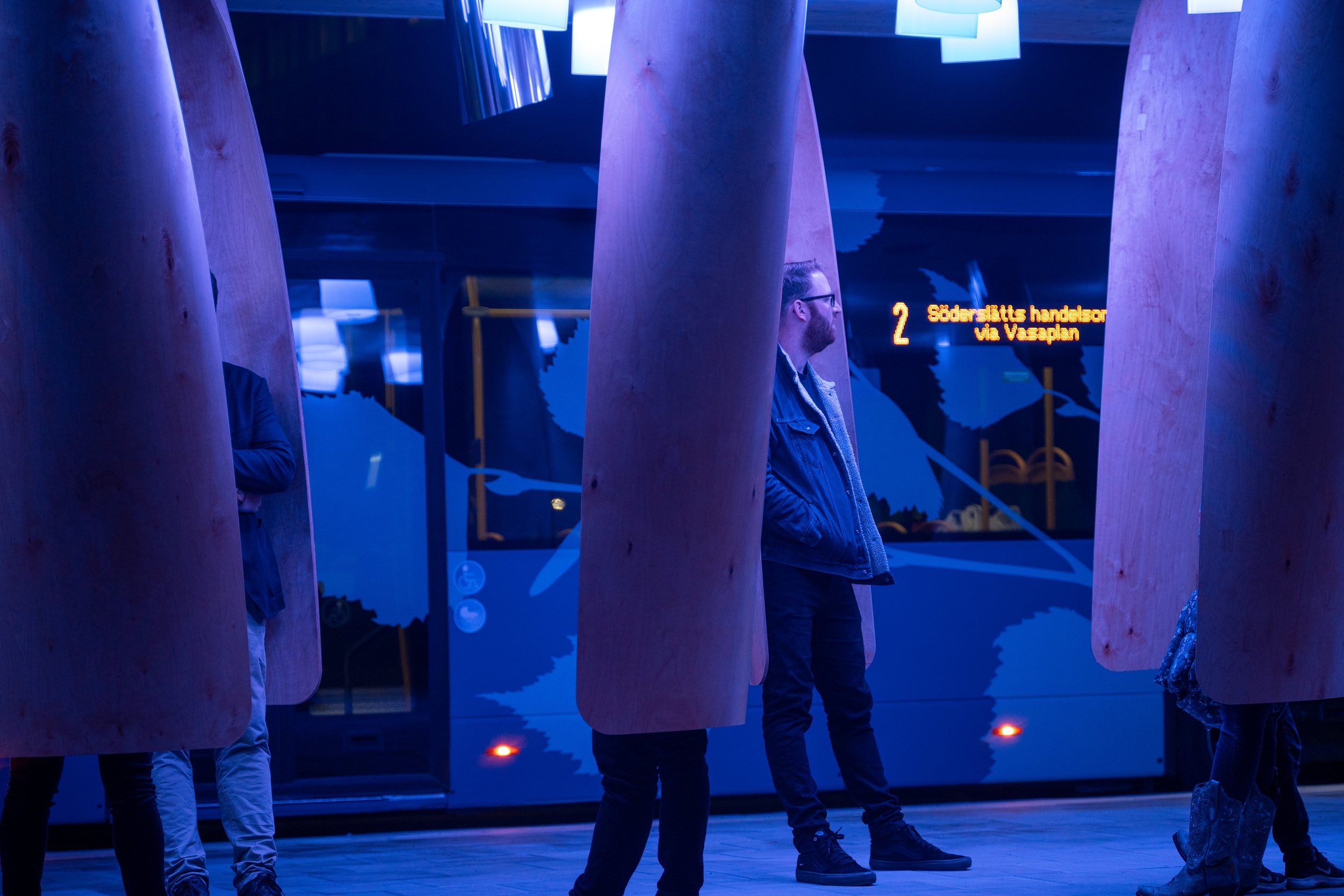 4 - the pods always turn in such a position that they keep travellers out of the wind.jpg