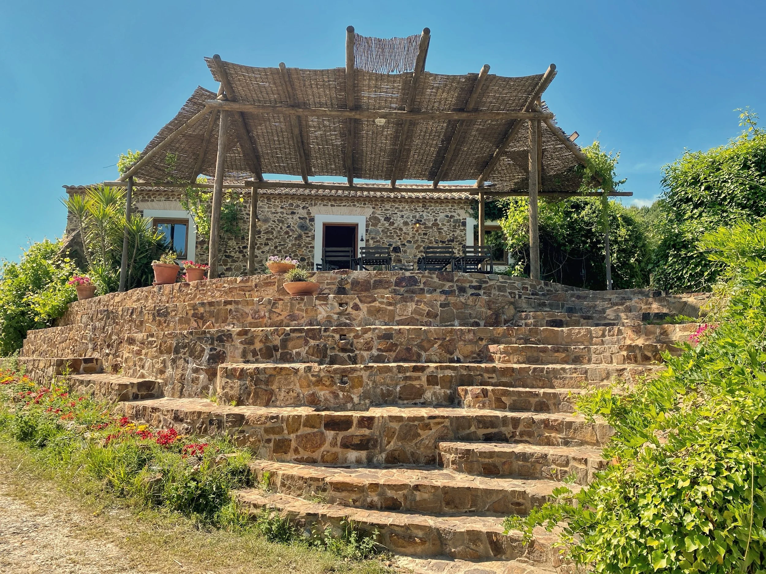 09 Orada Terrace.jpg