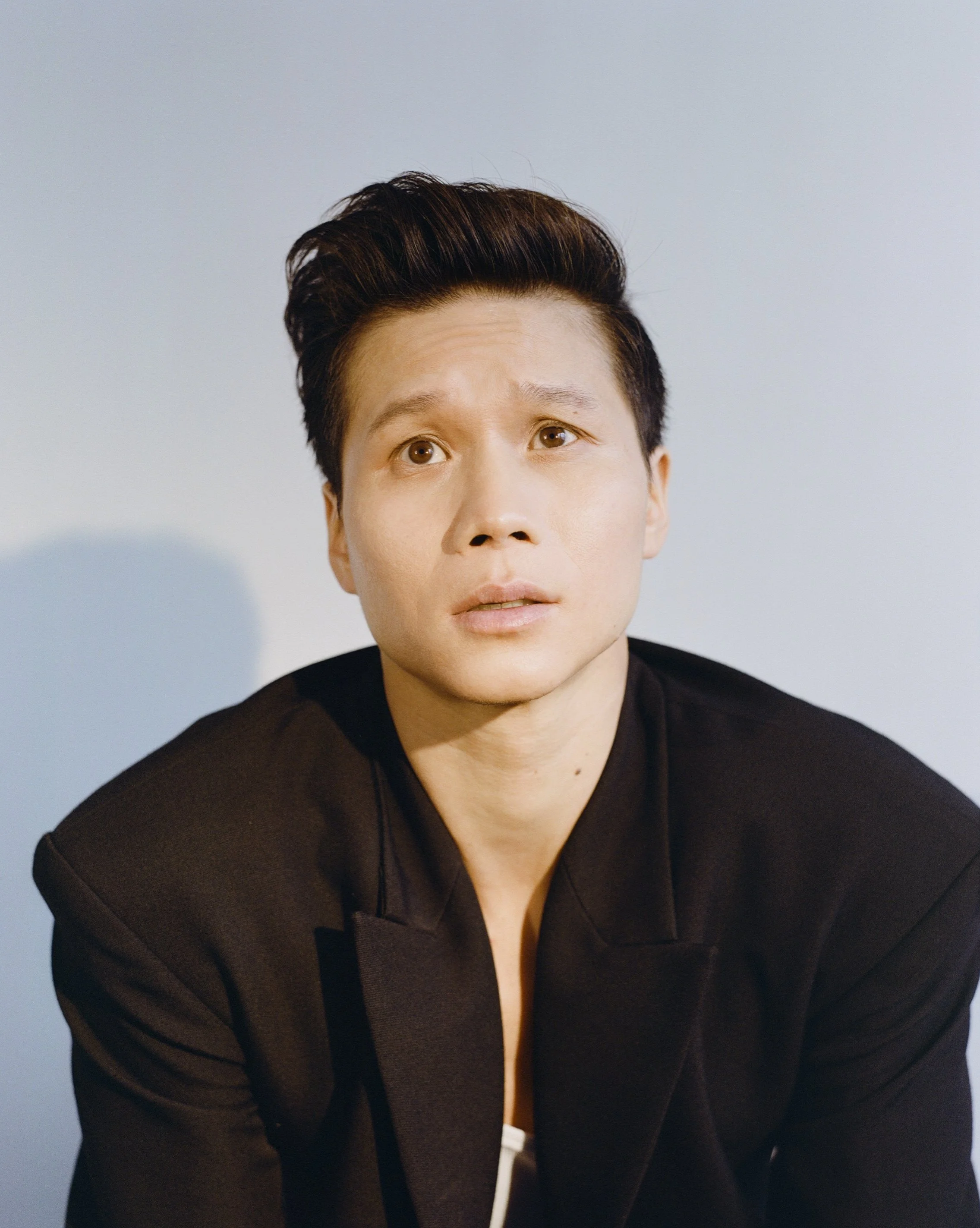 Hoa Xuande for Behind The Blinds