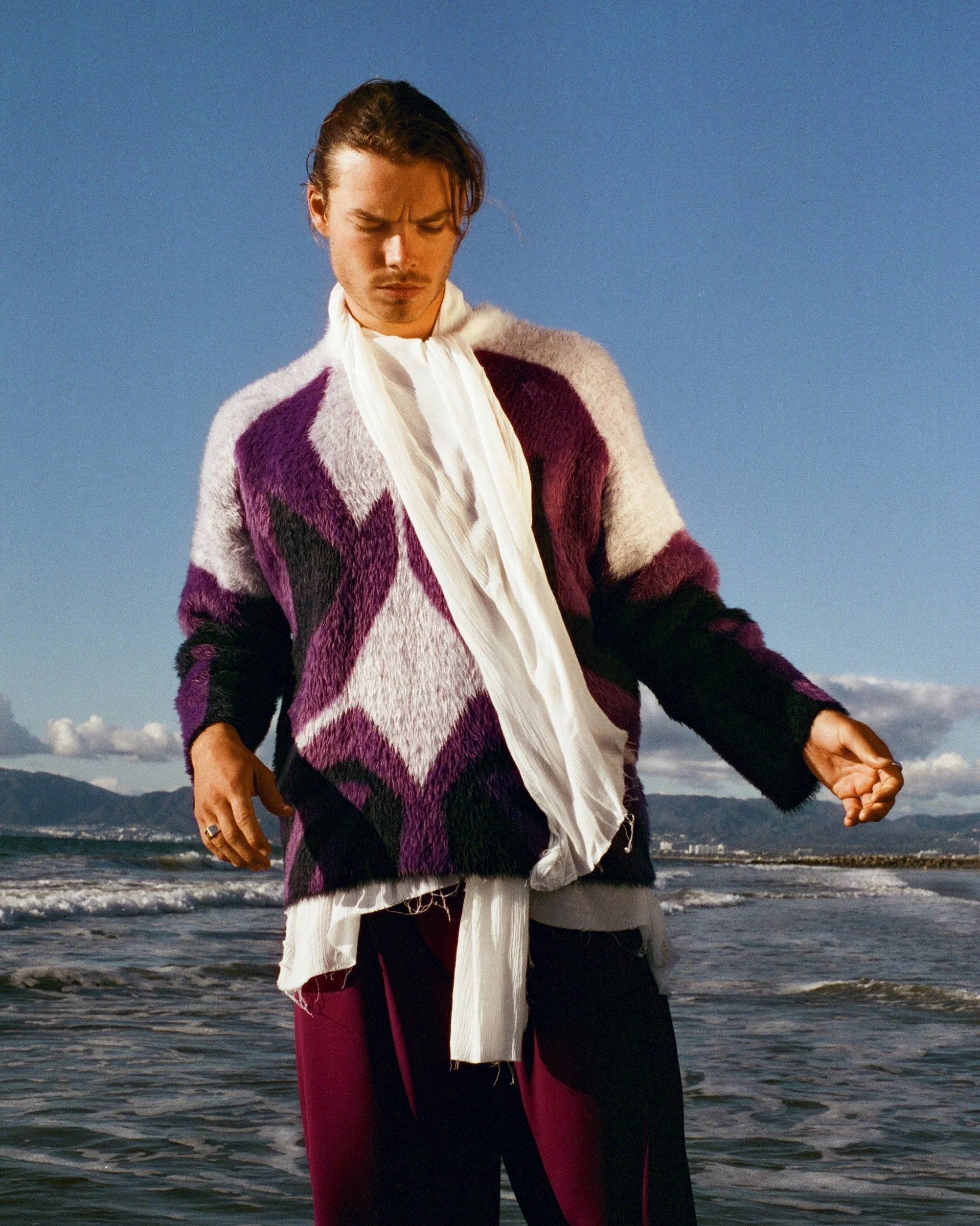 Sam Corlett_L2-7crop.jpg