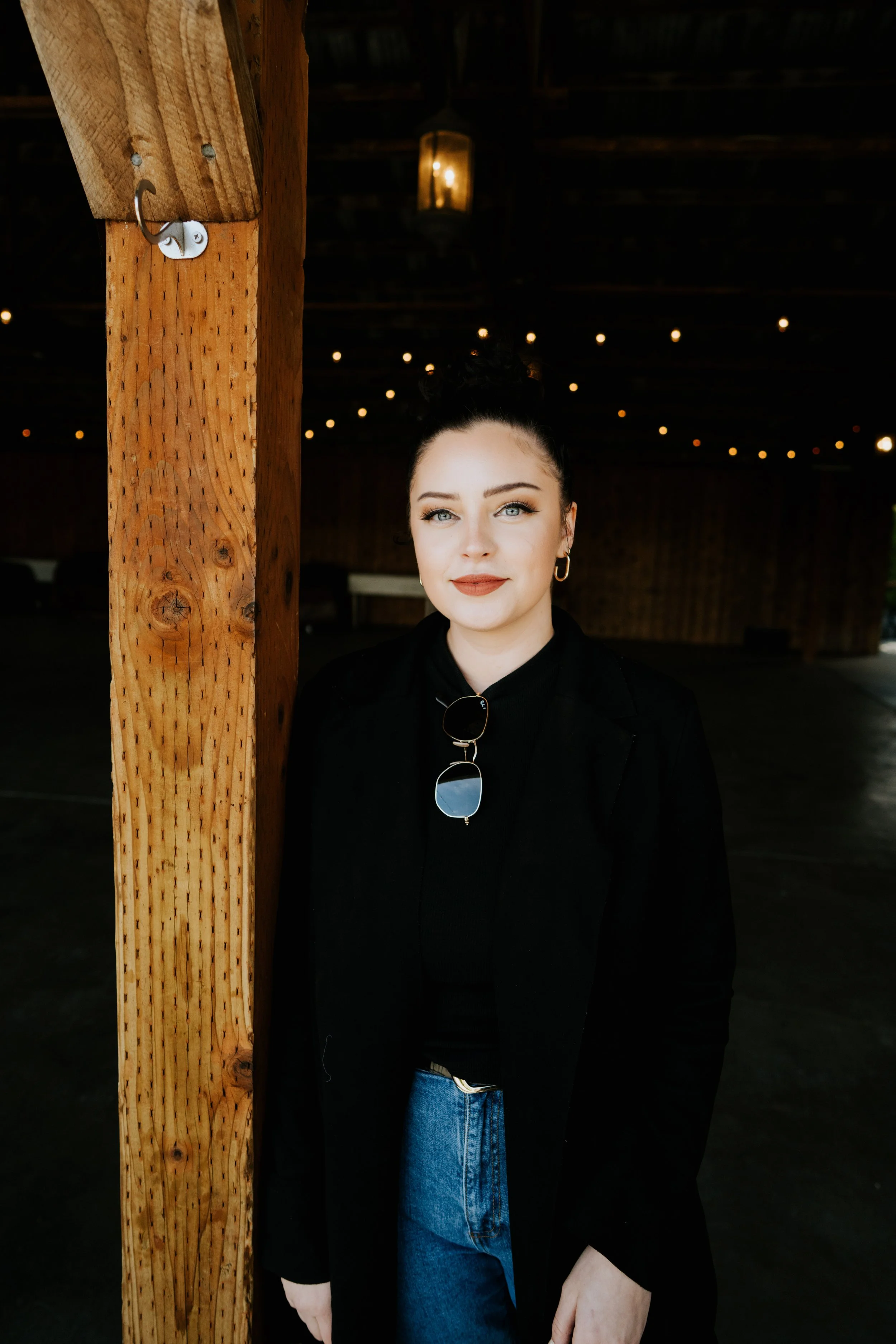 AlecMillsPhotography-RenegadeShoots-SwansTrailFarms-Sharing.jpg
