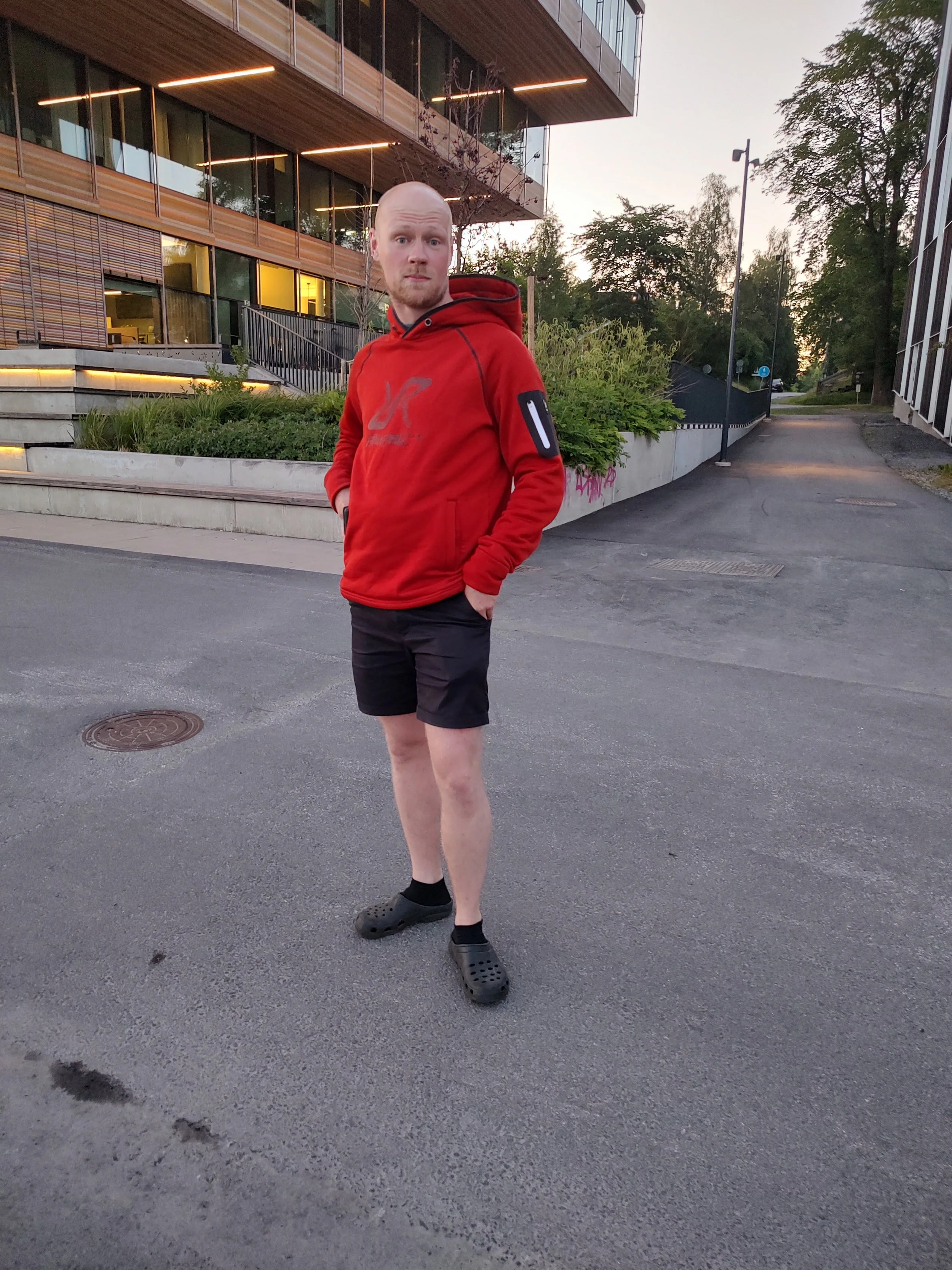 David på upptäcksfärd i Umeå strax efter midnatt en sommarkväll