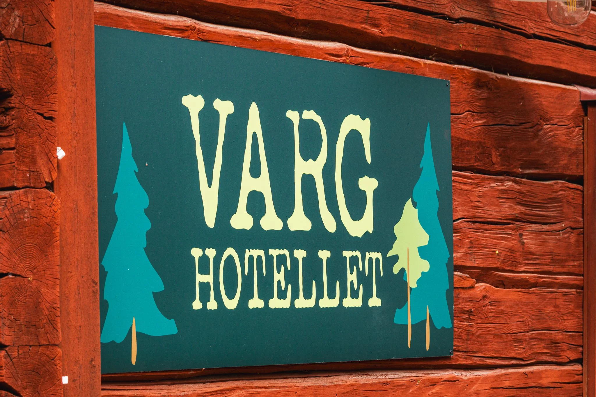 Varghotellet