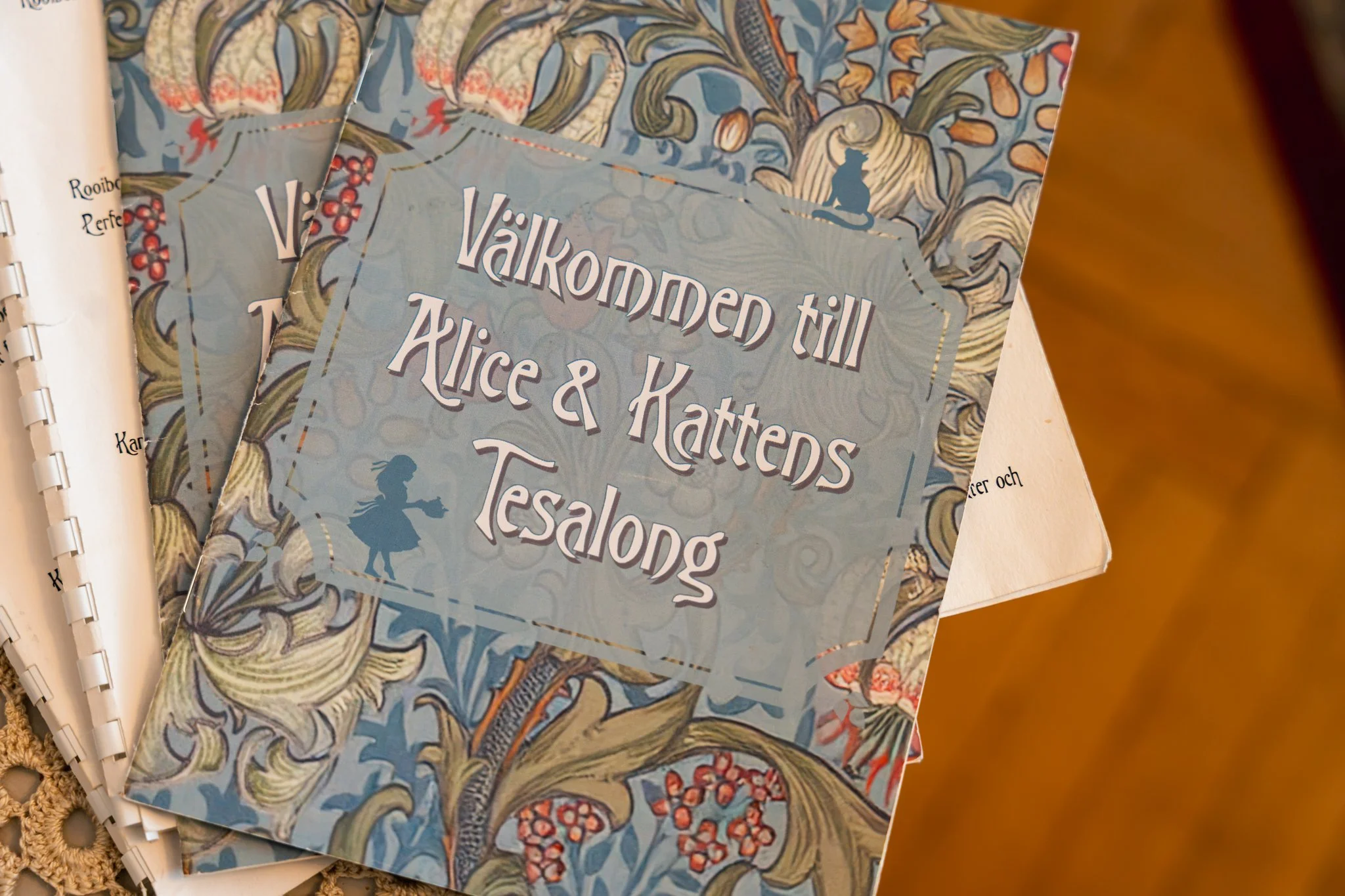 Alice och Kattens Tesalong