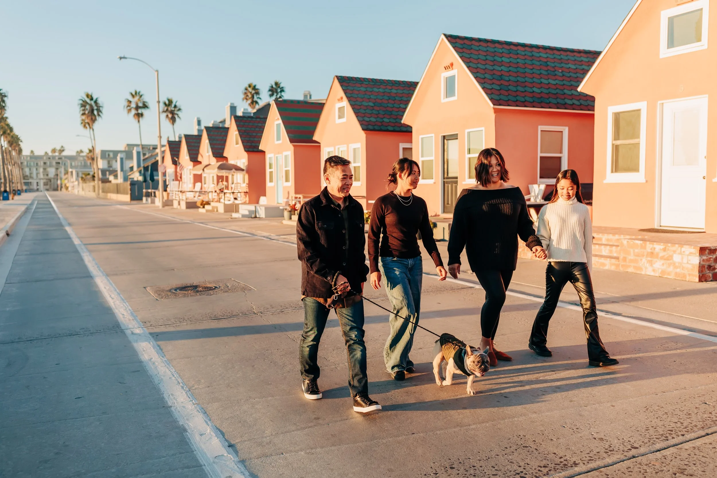 oceanside family photo with dog