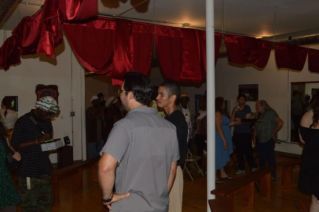 Photo Taken by AMARI @bluurreddd