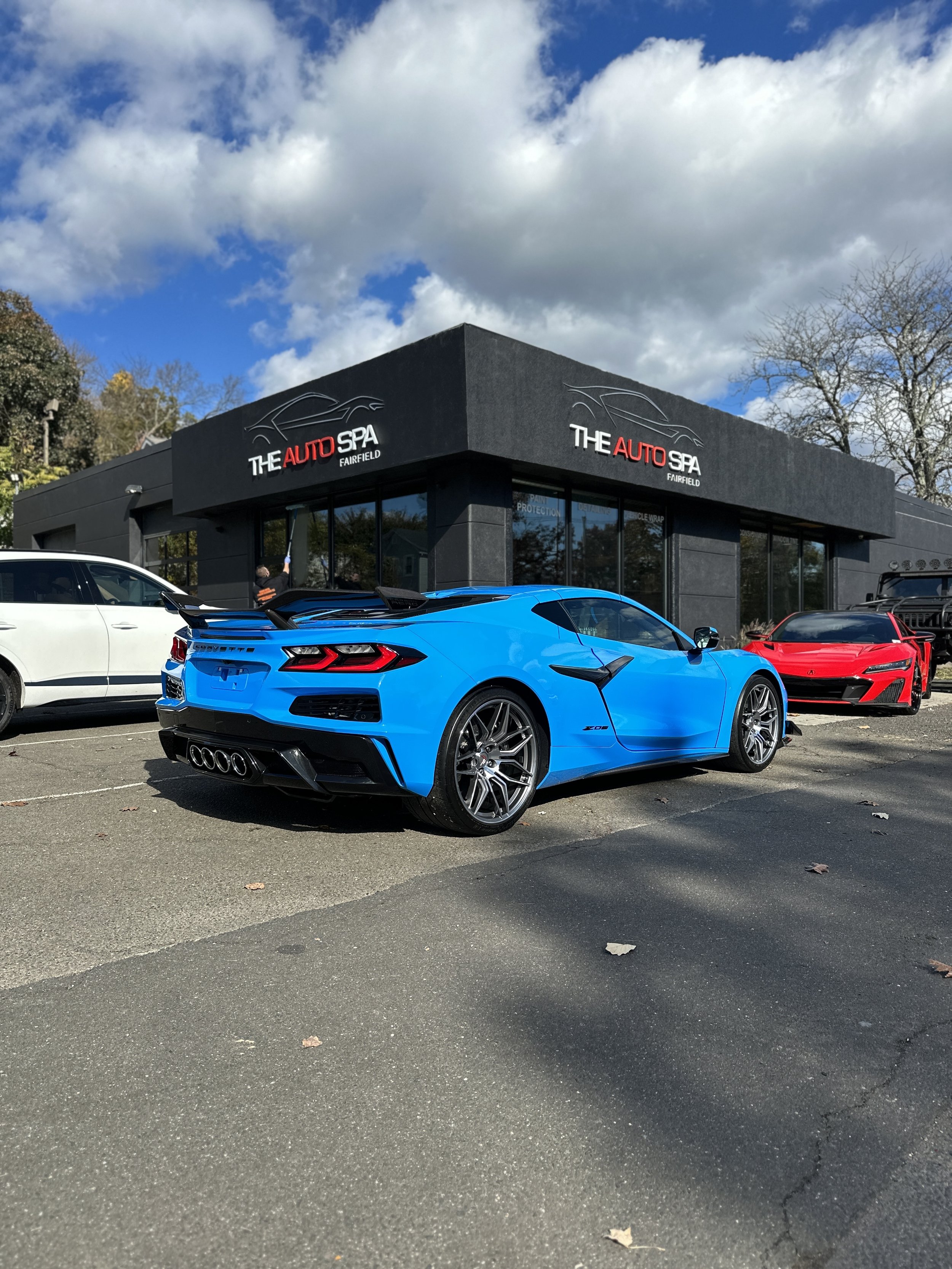 Rapid Blue Z06 in front of Autospa.JPG