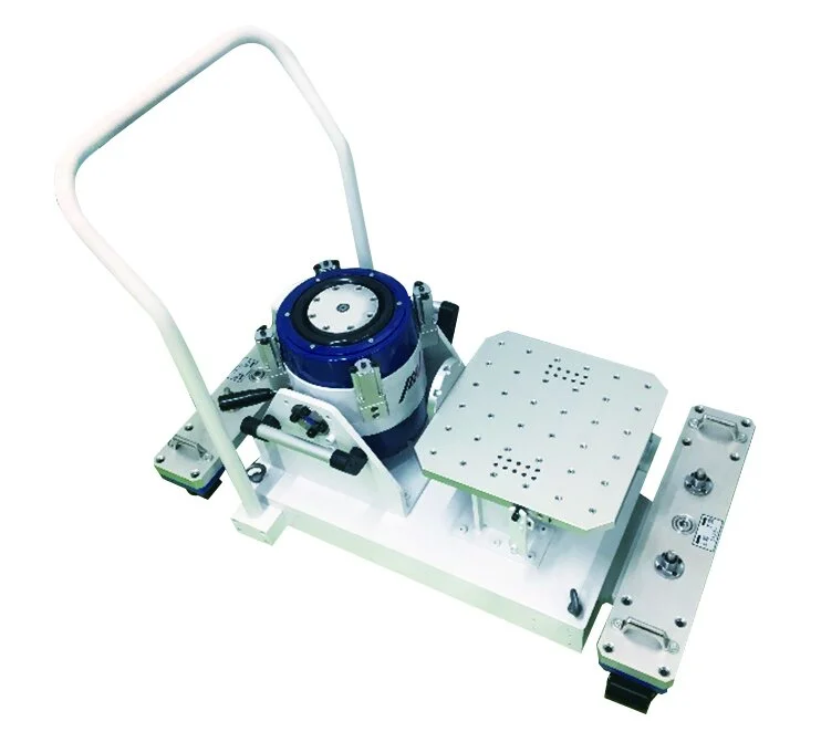 P22-m-caster.jpg