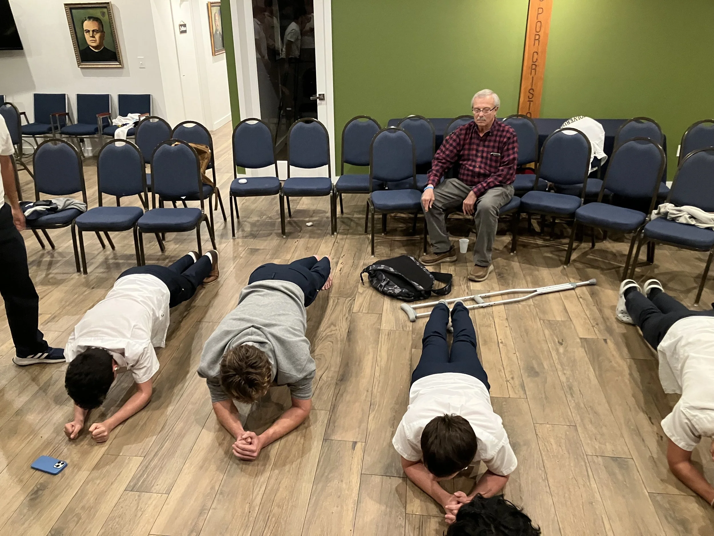 Esto Vir Group: Miami Chapter