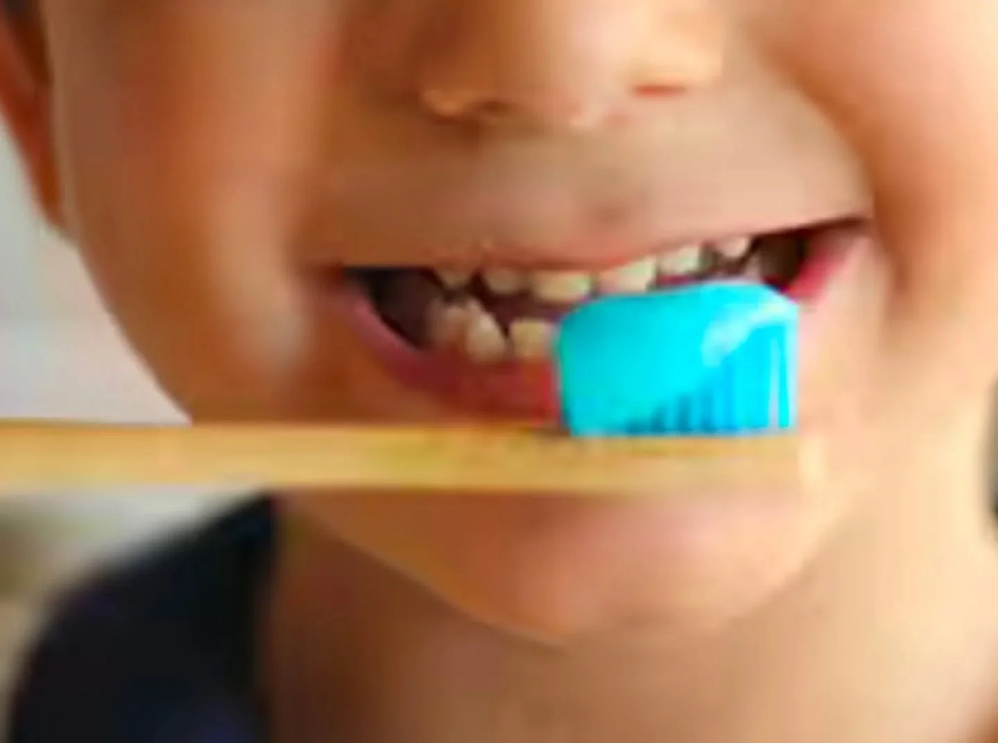 Brushing doesn&rsquo;t have to be a battle! With a little creativity, you can turn tooth time into fun time. 
🎵 Make It Musical Play while brushing with a song like &ldquo;Brush Your Teeth&rdquo; or make up your own song. Two minutes fly by when you