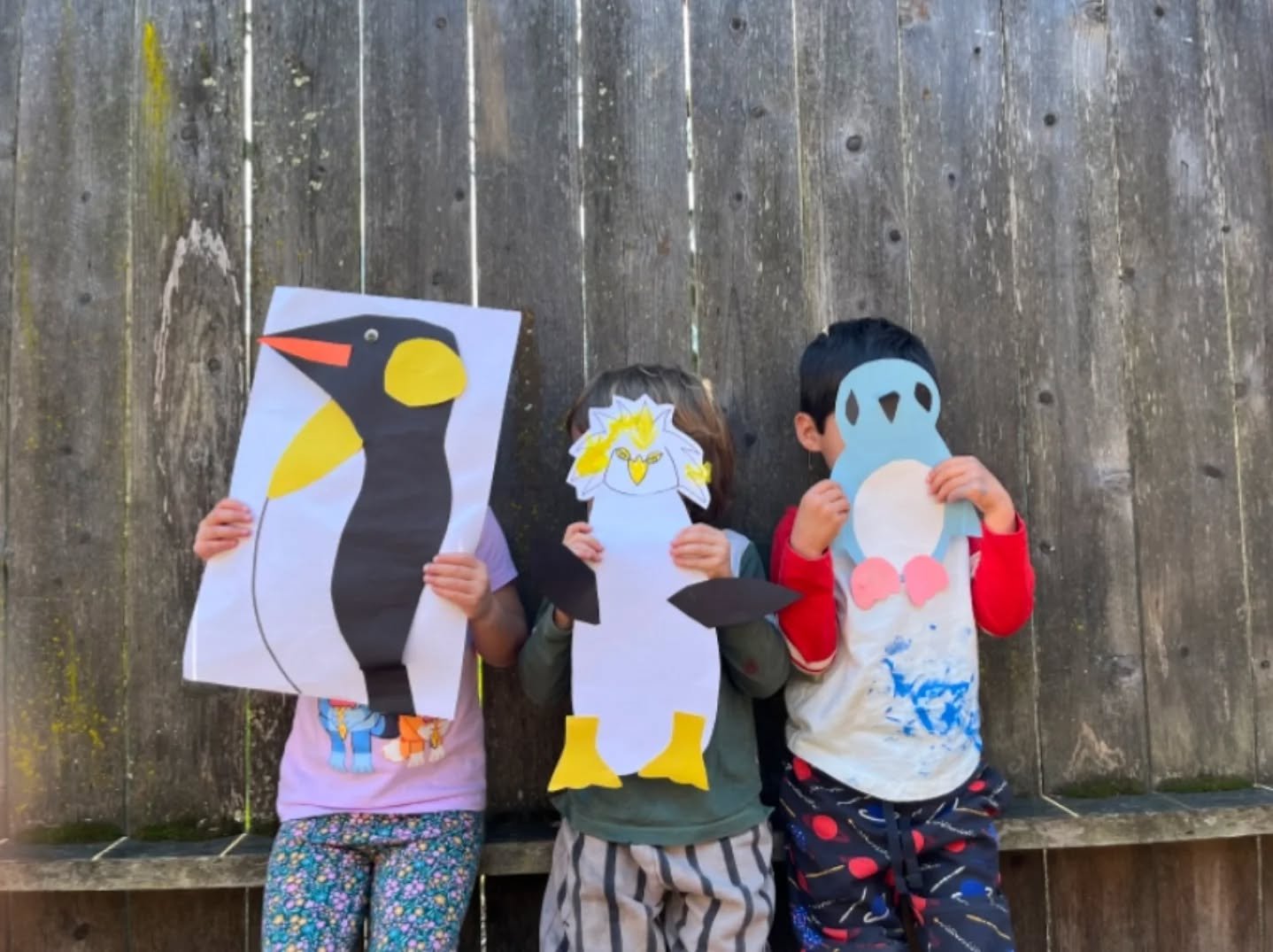 January Recap for Classroom D began with reading The Colorful Snowman and talking about the beautiful message that being different is what makes us special. Each child watercolored and added accessories to create their own unique snowman. ⛄

The chil